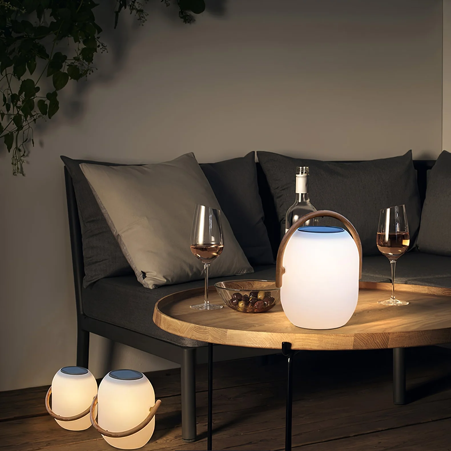 Noria Solar Outdoor Lantern Lamp - Image 5