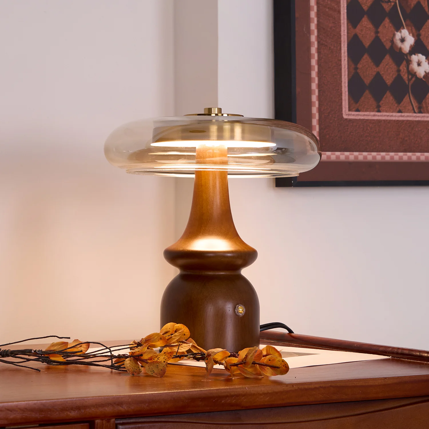 Nova Table Lamp - Image 4