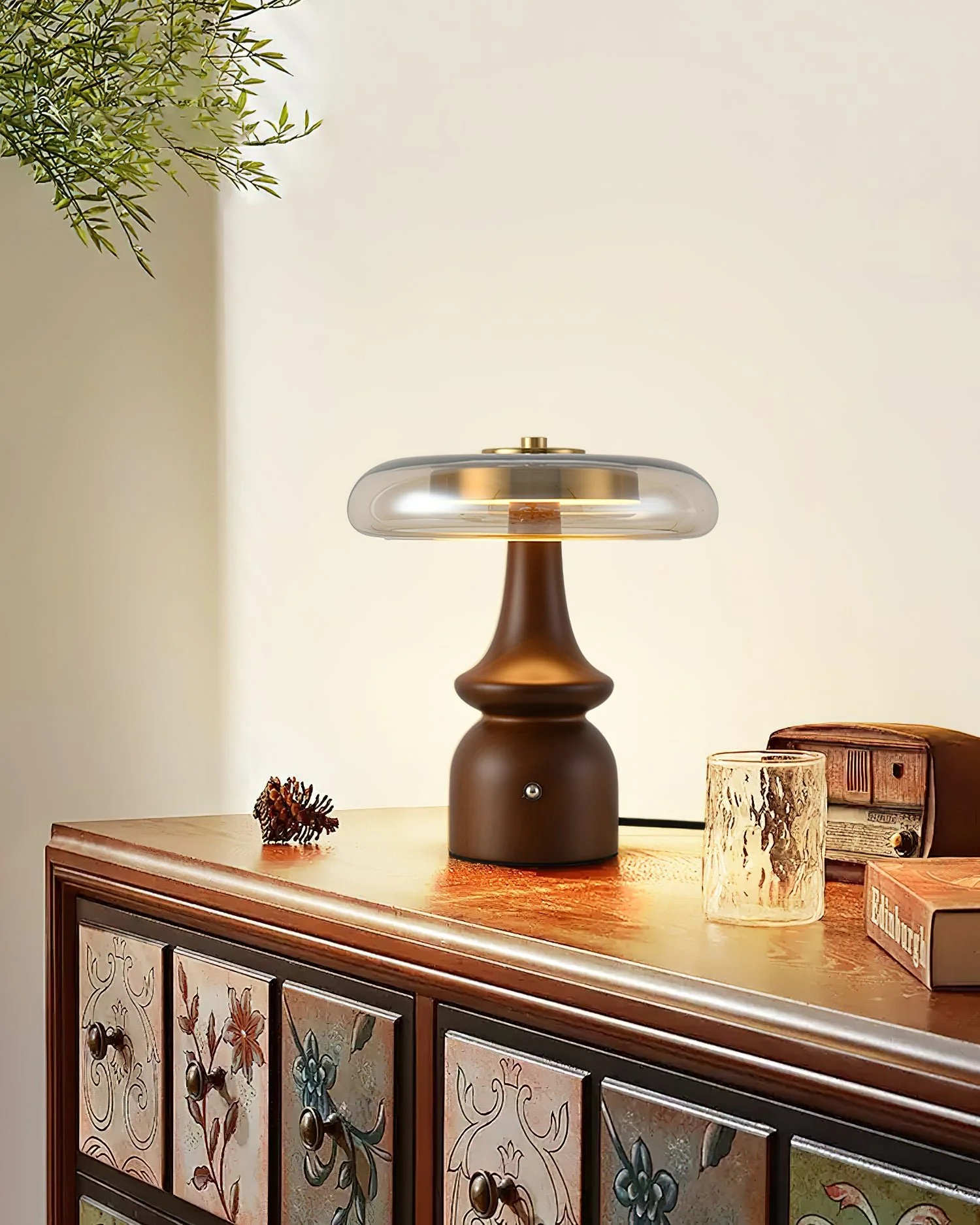 Nova Table Lamp - Image 9