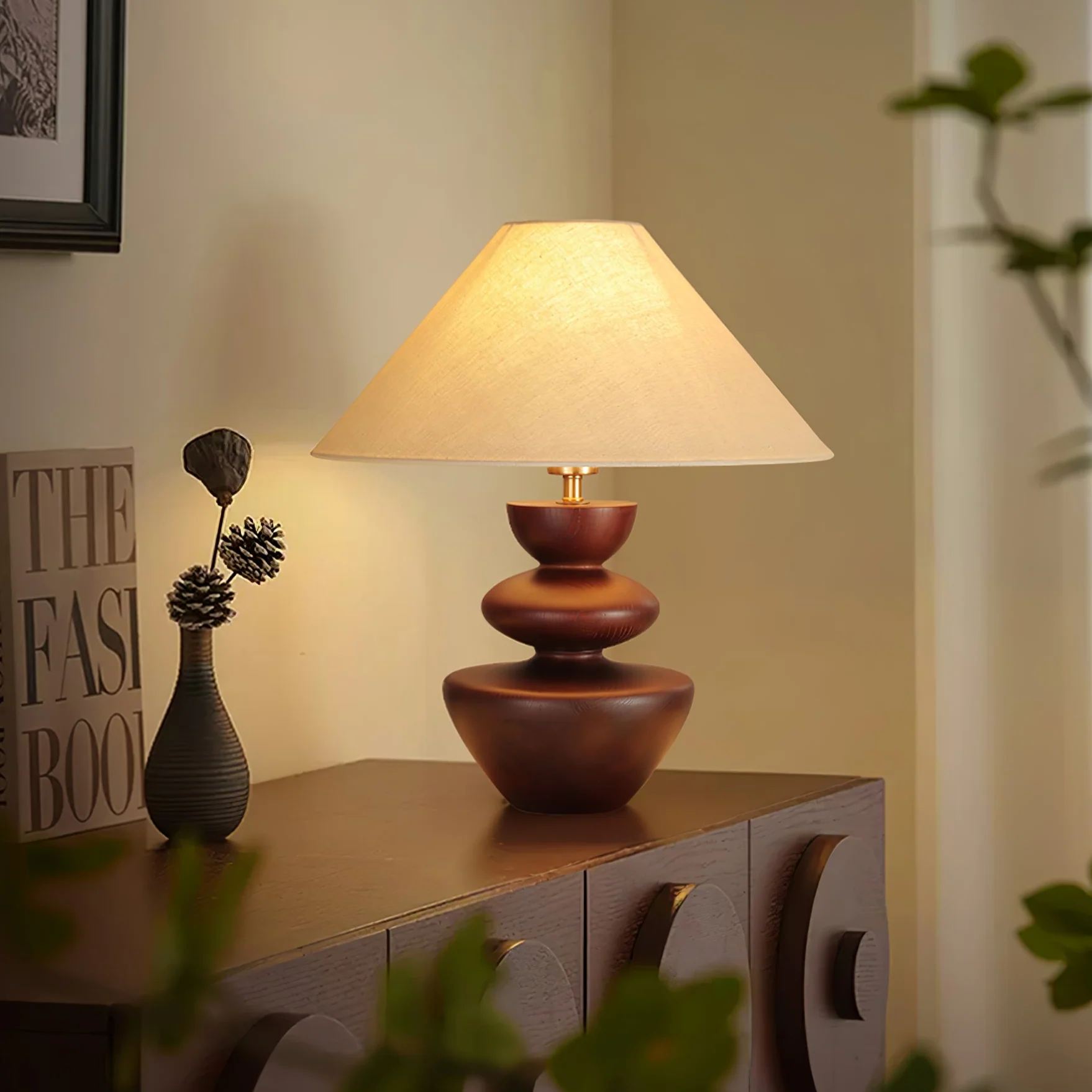 Ombra Totem Table Lamp - Image 5