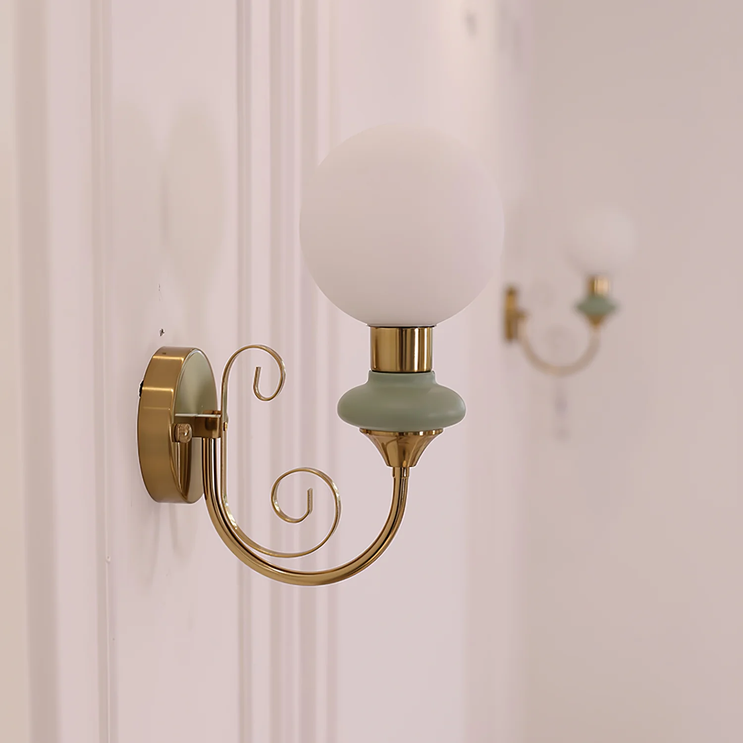 Onyx Wall Lamp - Image 18
