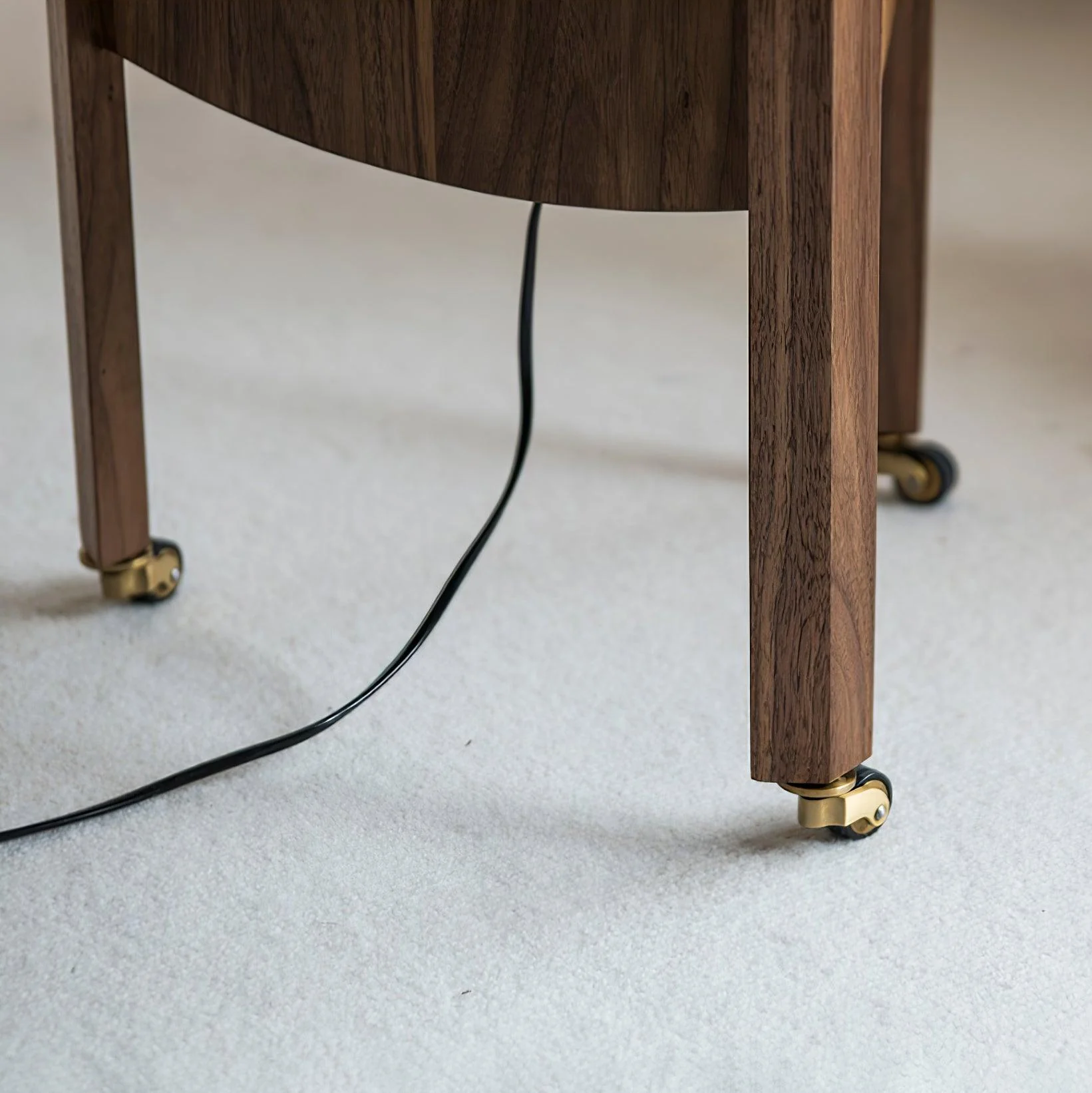 Orbis Mobile Table Lamp - Image 15