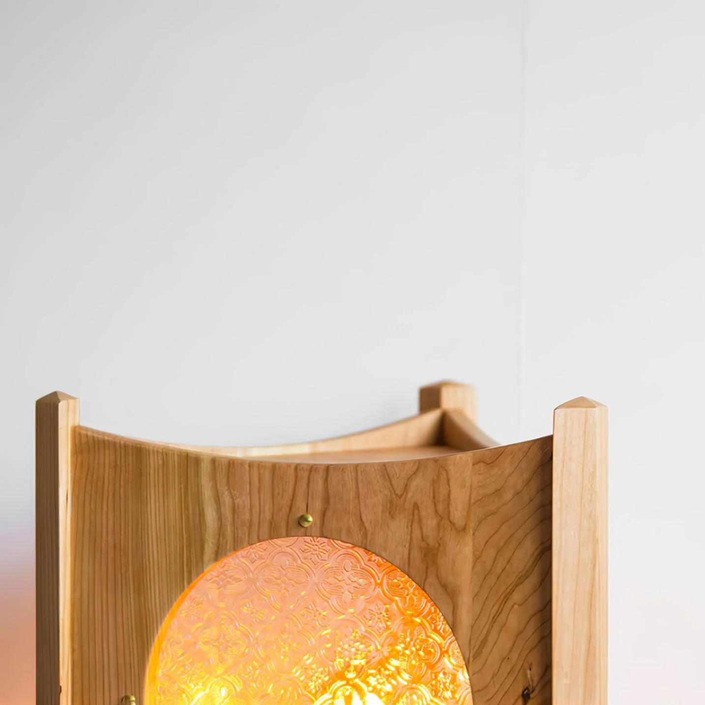 Orbis Mobile Table Lamp - Image 16