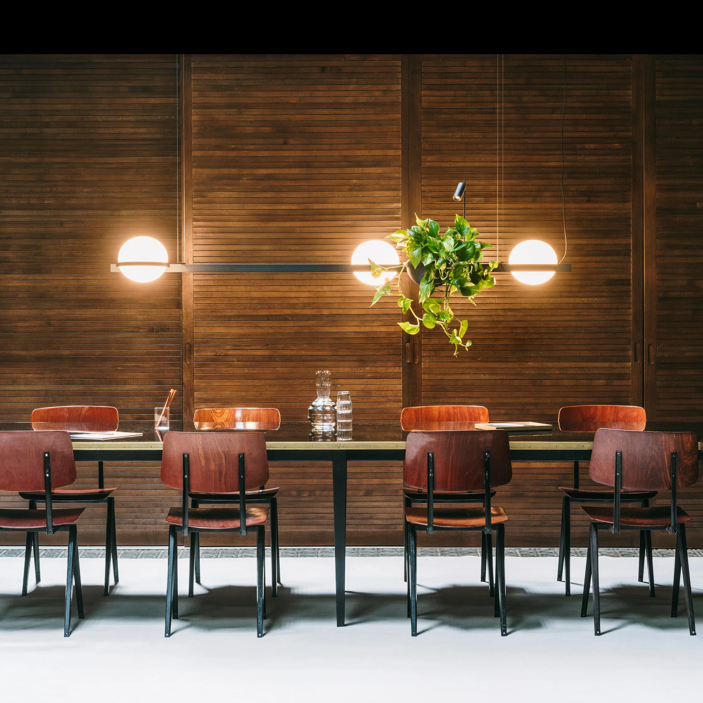 Orbit Sphere Pendant Lamp - Image 38