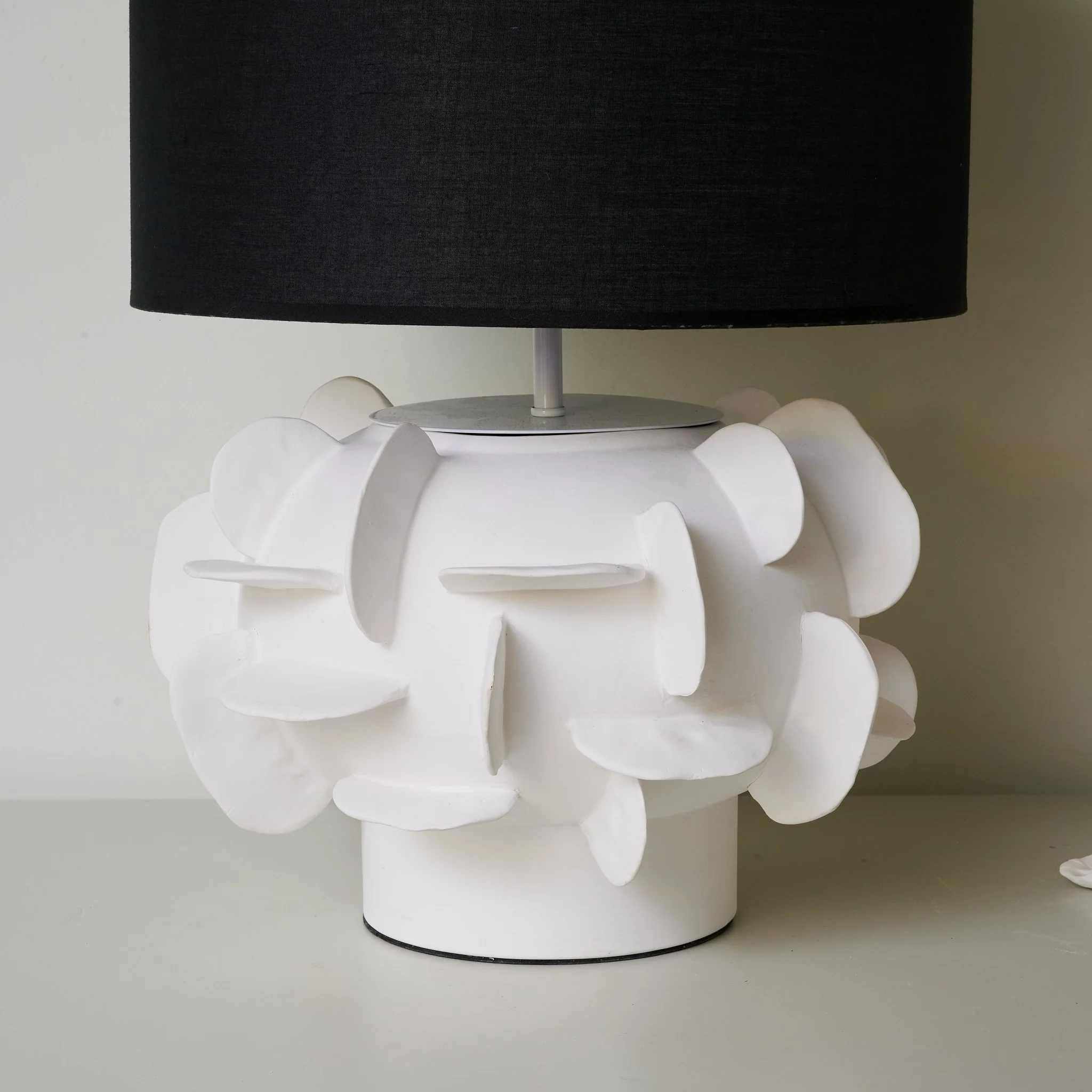 Orbitale Ceramic Table Lamp - Image 8