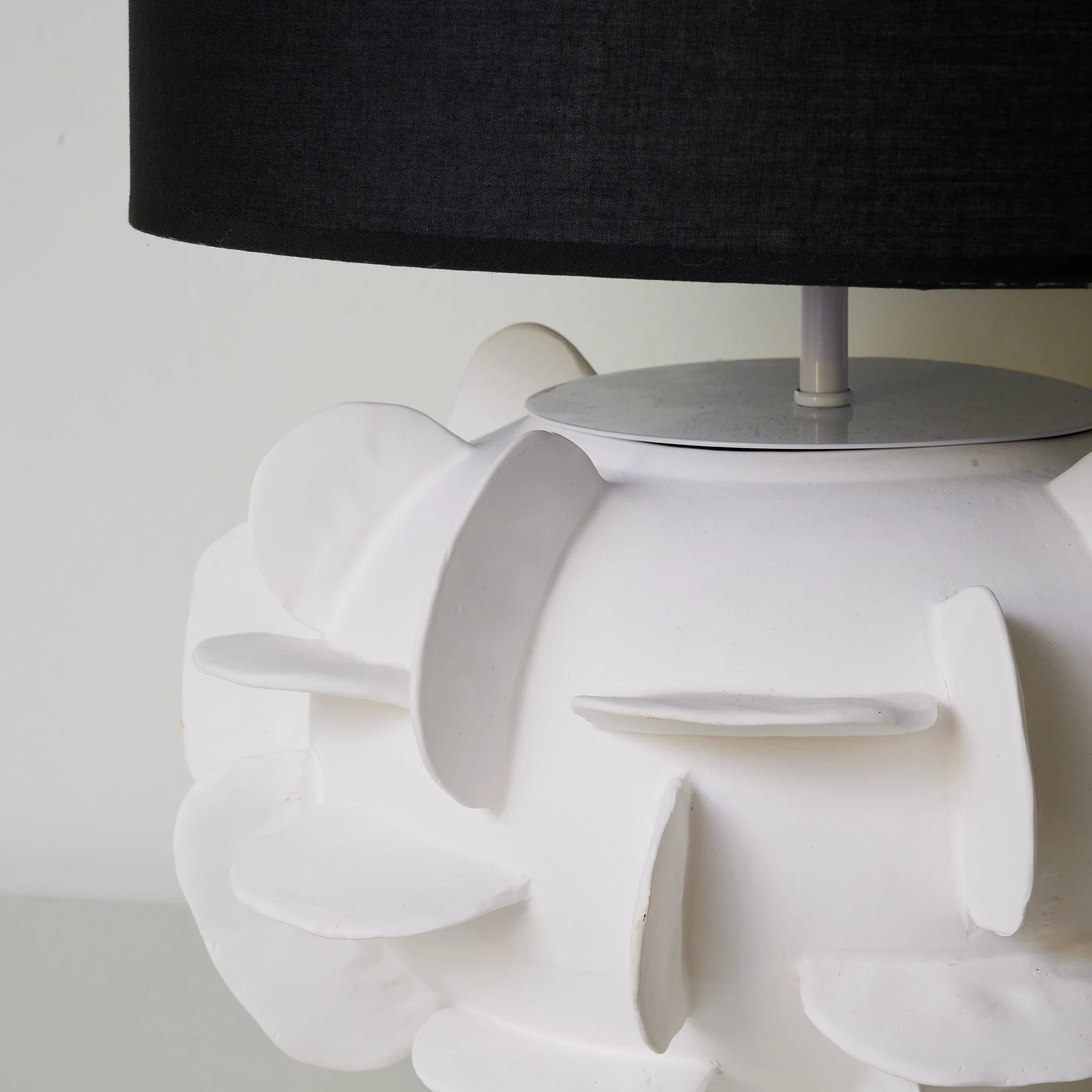 Orbitale Ceramic Table Lamp - Image 9