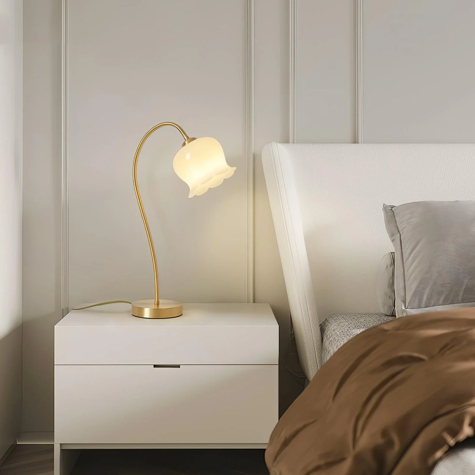 Orchids Table Lamp - Image 14
