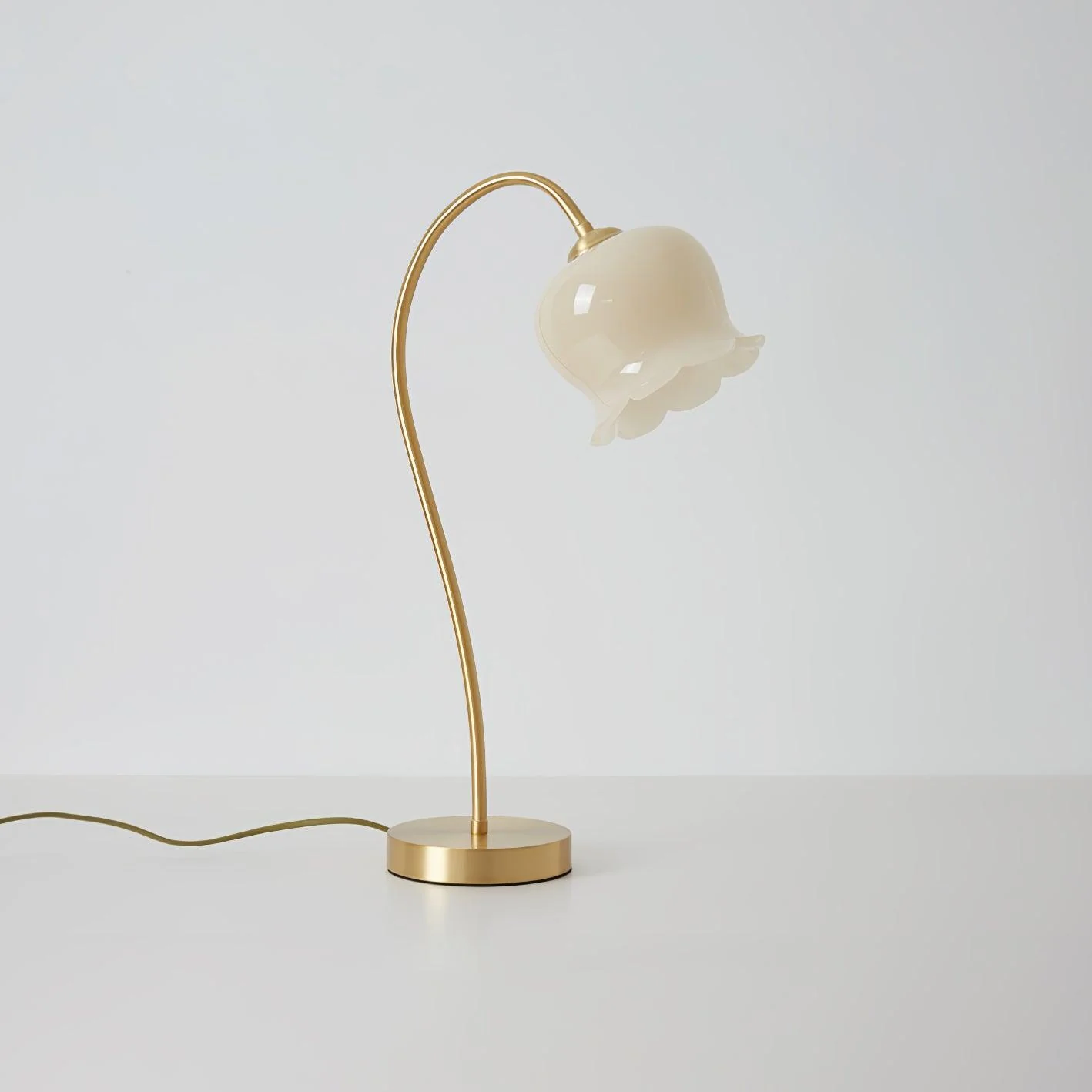 Orchids Table Lamp - Image 16