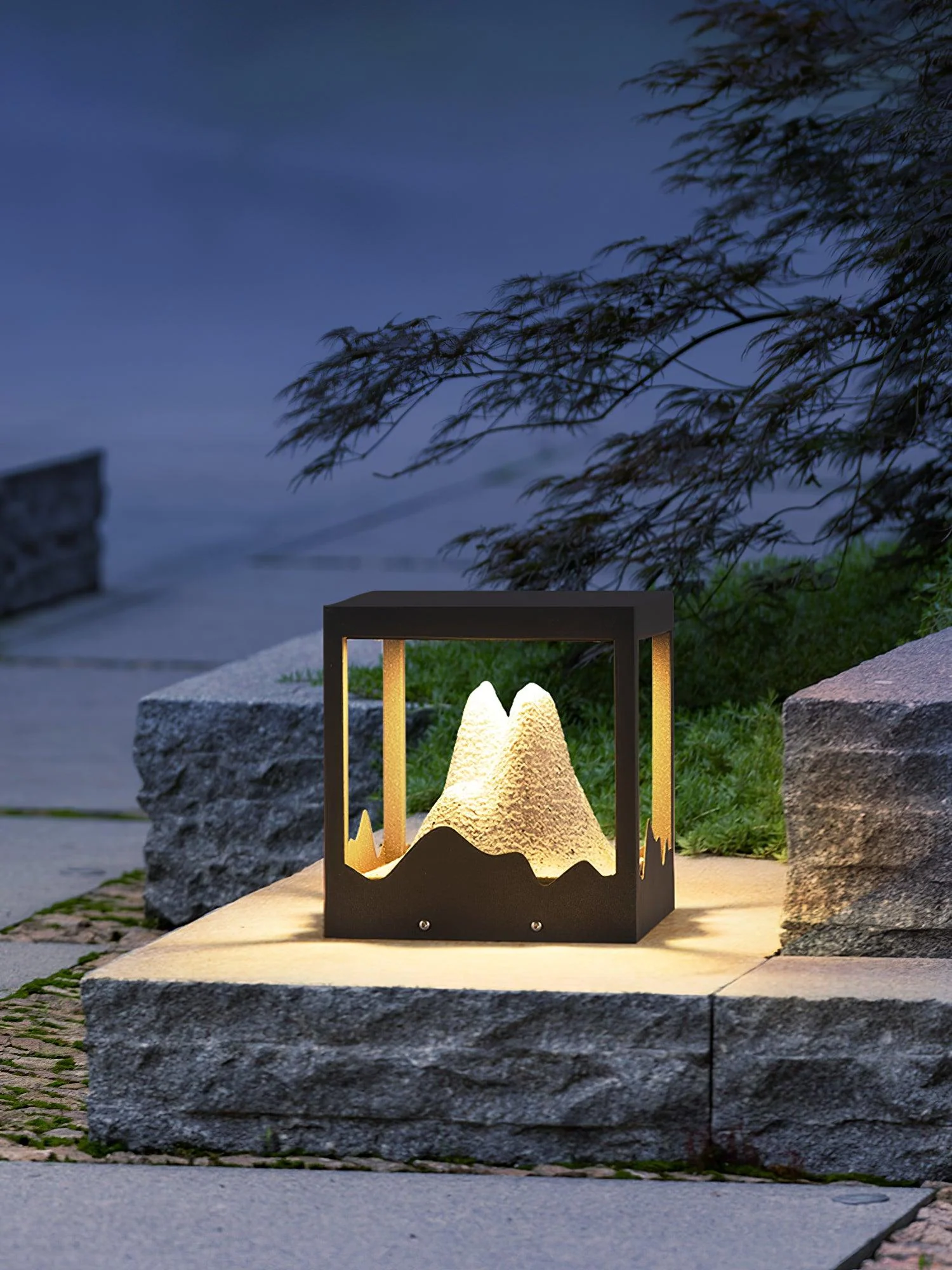 Orif Garden Outdoor Light - Image 4
