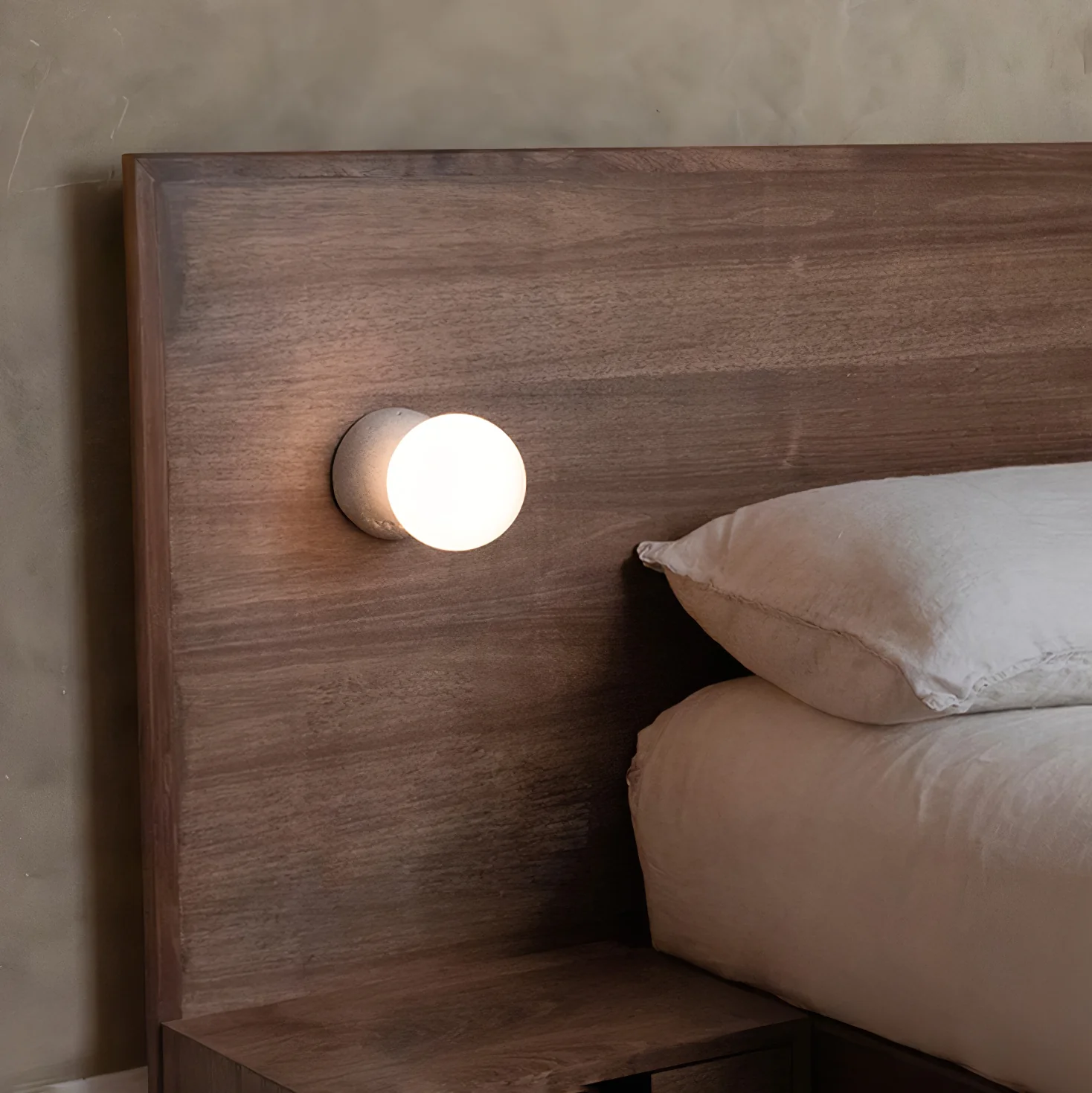 Origo Wall Lamp - Image 4
