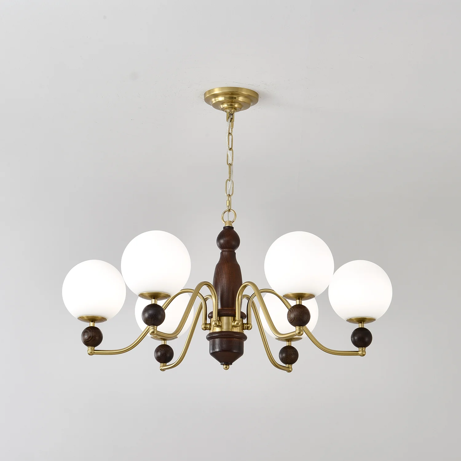 Ornate Heritage Chandelier - Image 21