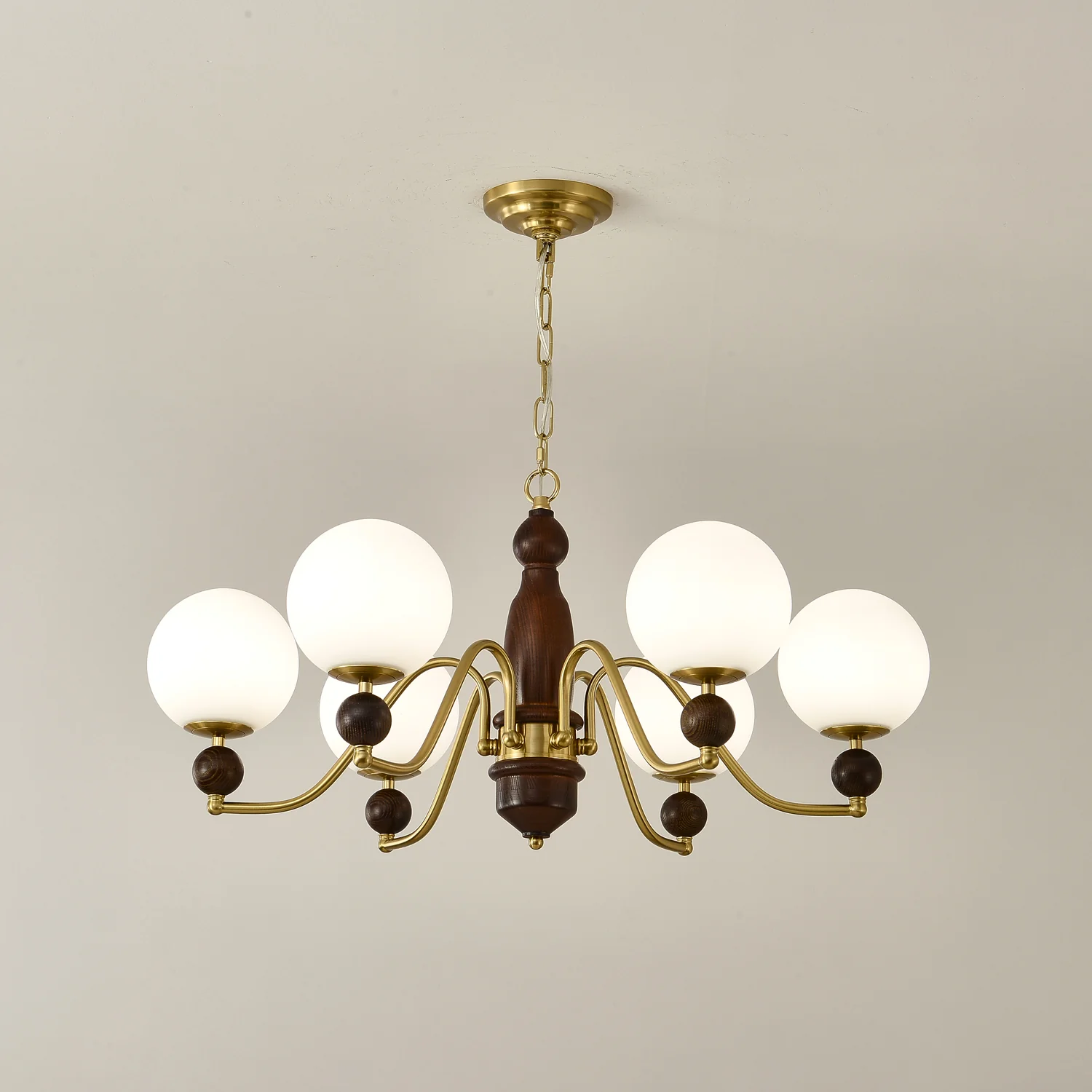Ornate Heritage Chandelier - Image 22