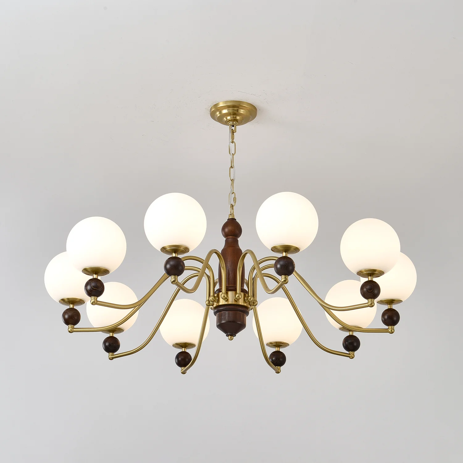 Ornate Heritage Chandelier - Image 23