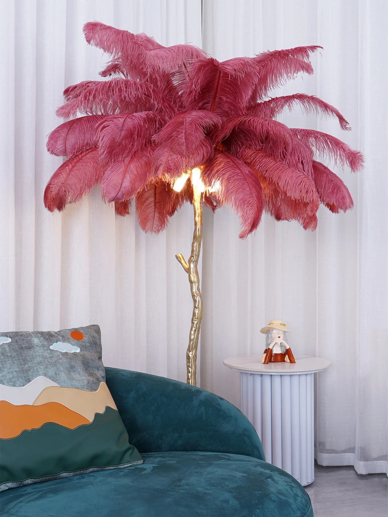 Ostrich Feather Brass Floor Lamp - Image 122