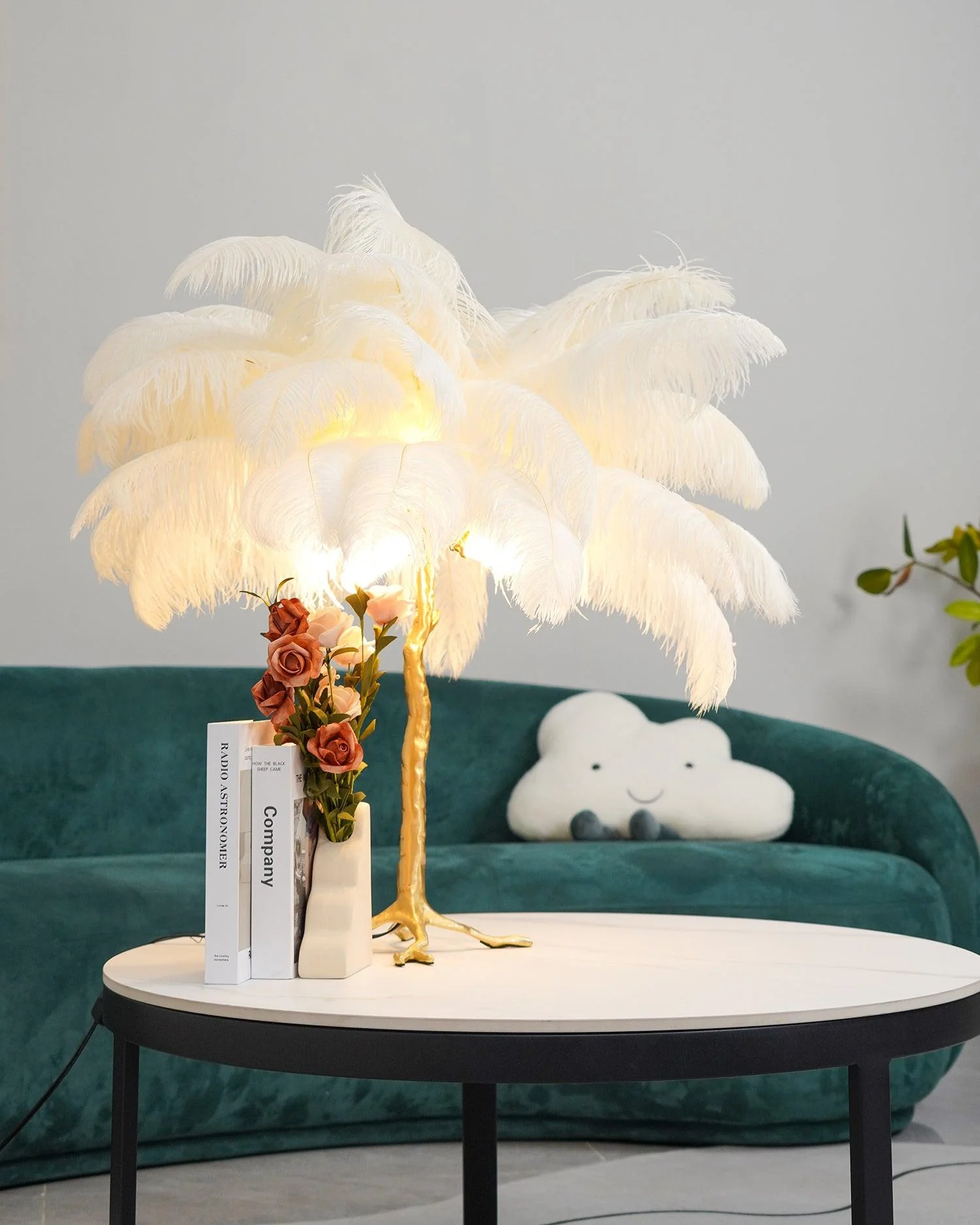 Ostrich Feather Table Lamp - Image 23