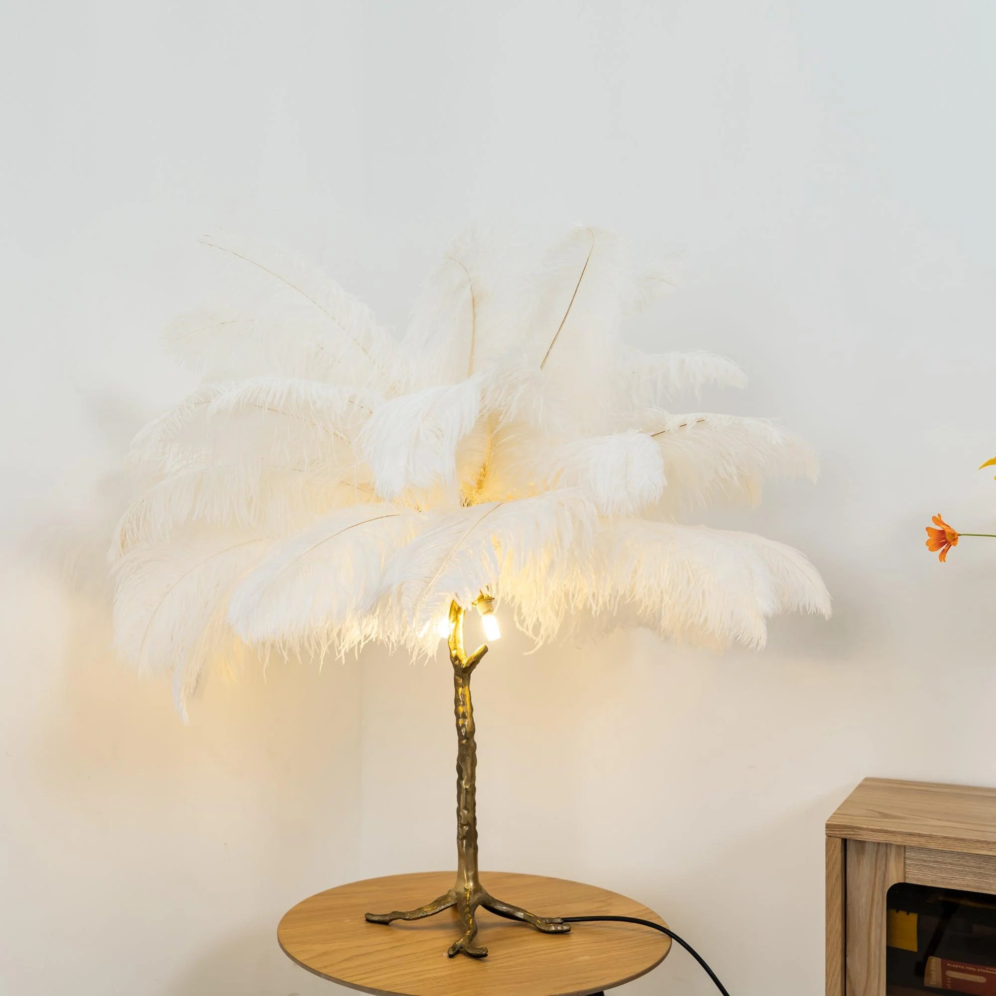 Ostrich Feather Table Lamp - Image 98