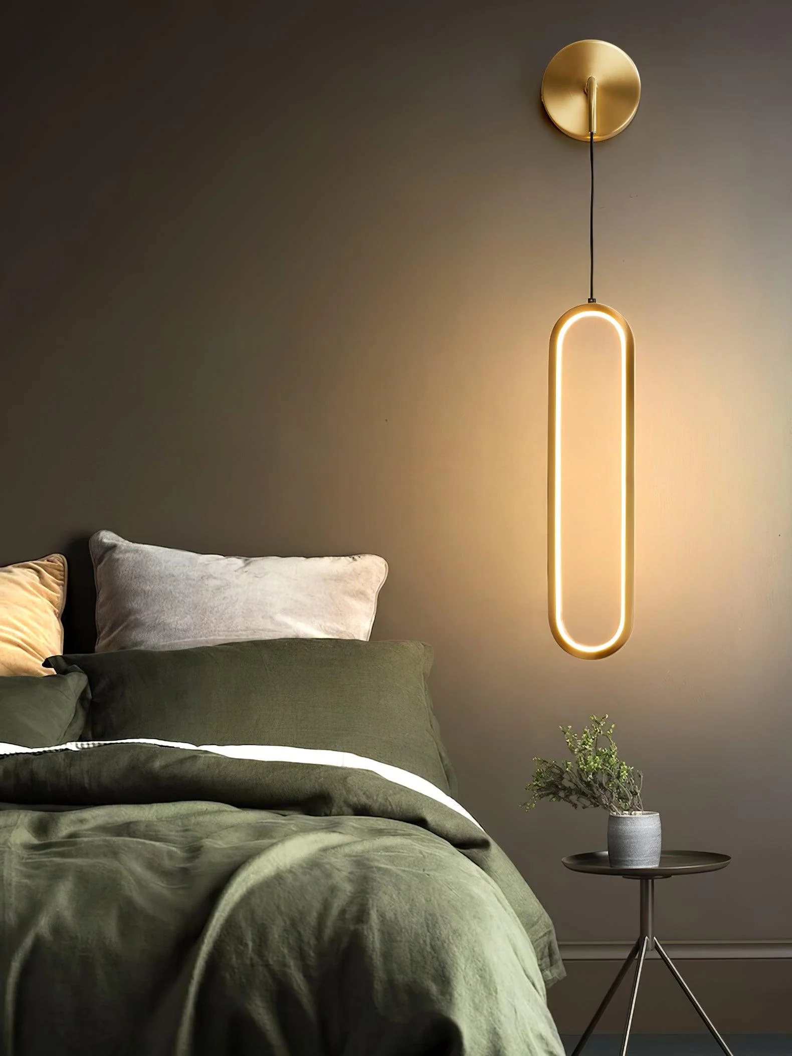 Oval LED Brass Wall Lamp - Image 10