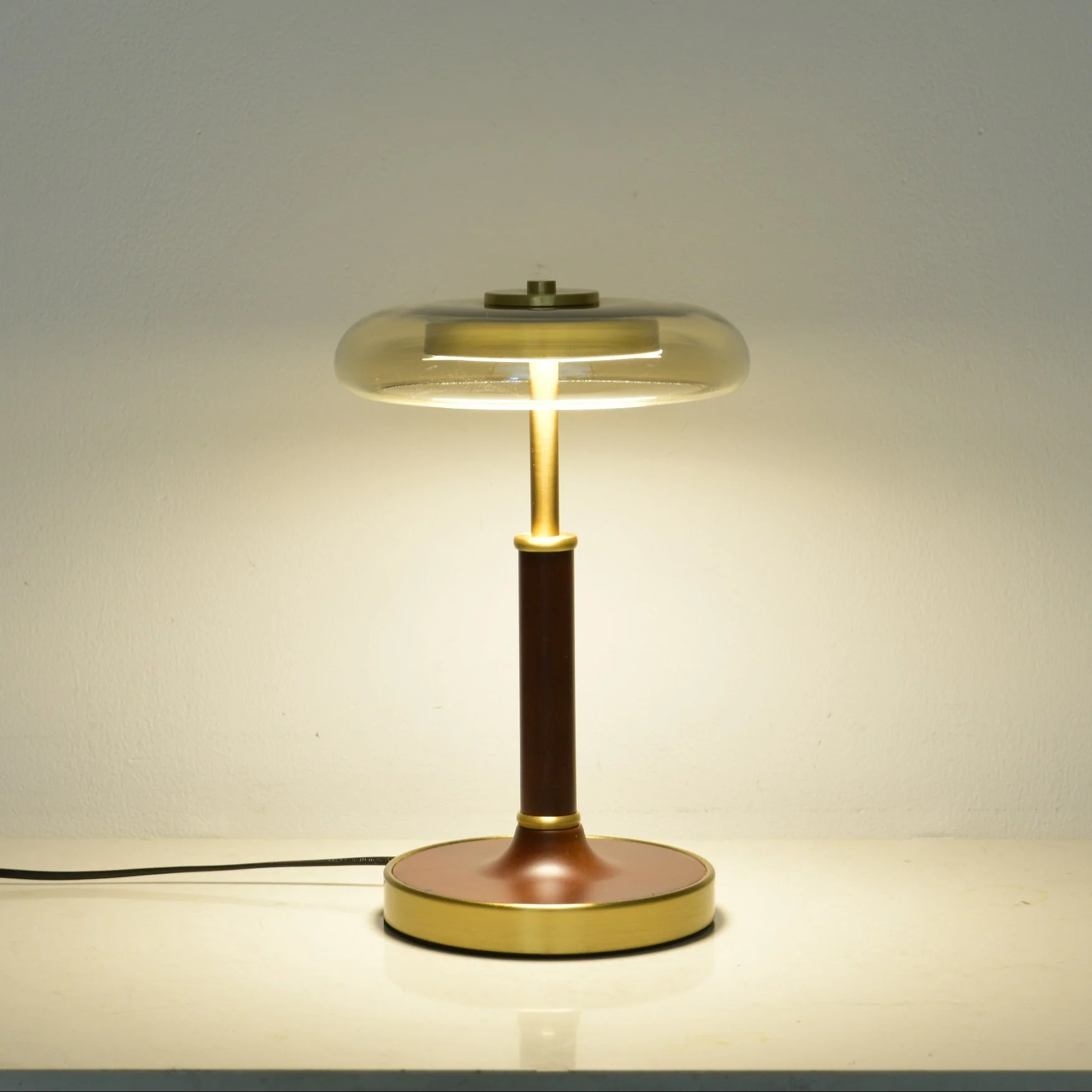 Ovalo Table Lamp - Image 13