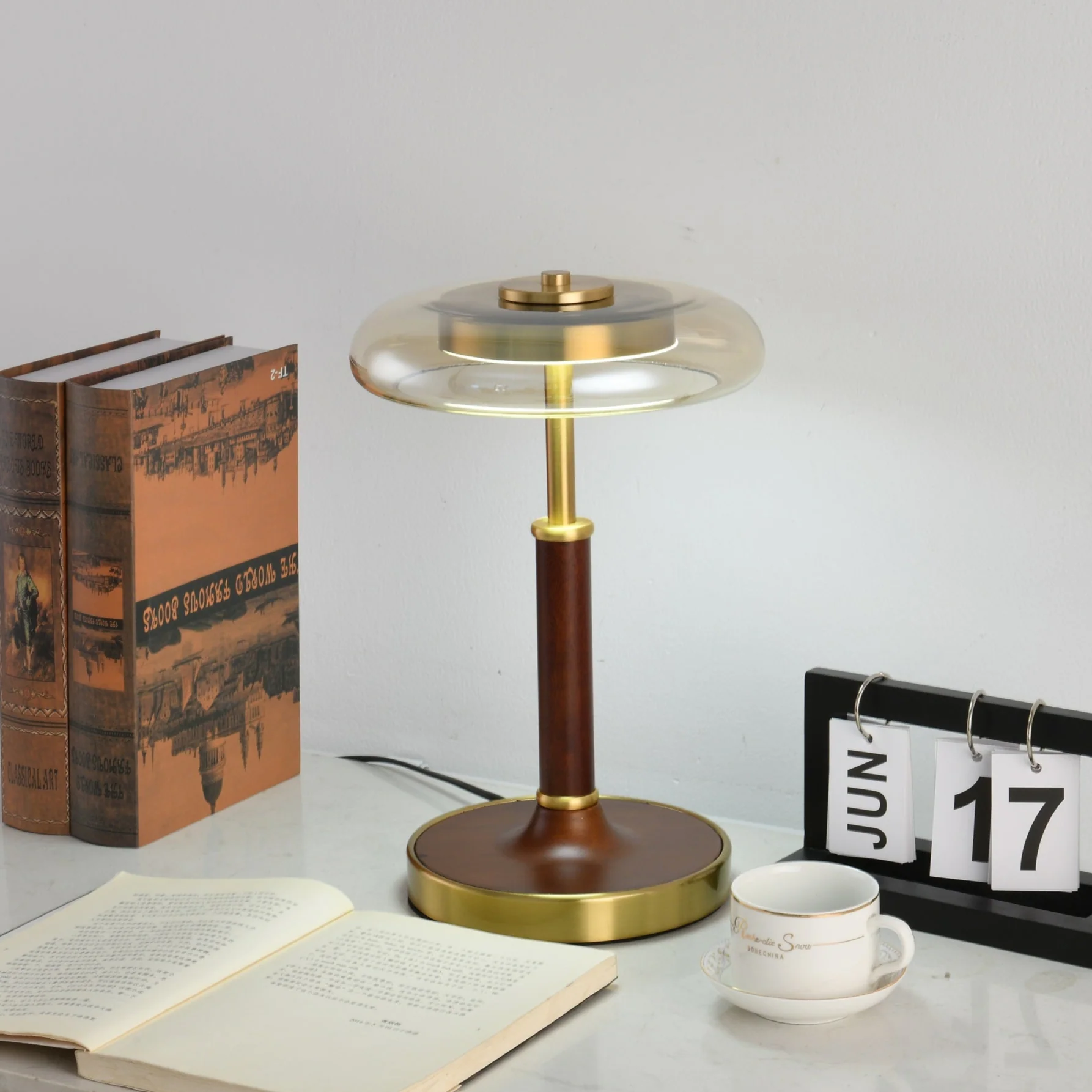 Ovalo Table Lamp - Image 8