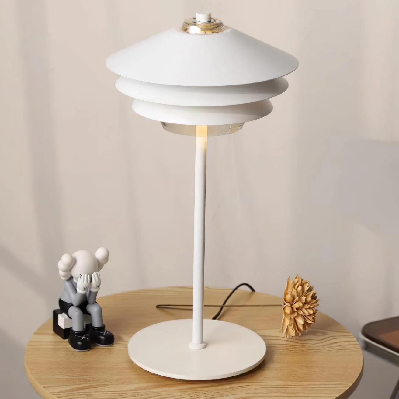 Overlay Table Lamp - Image 3