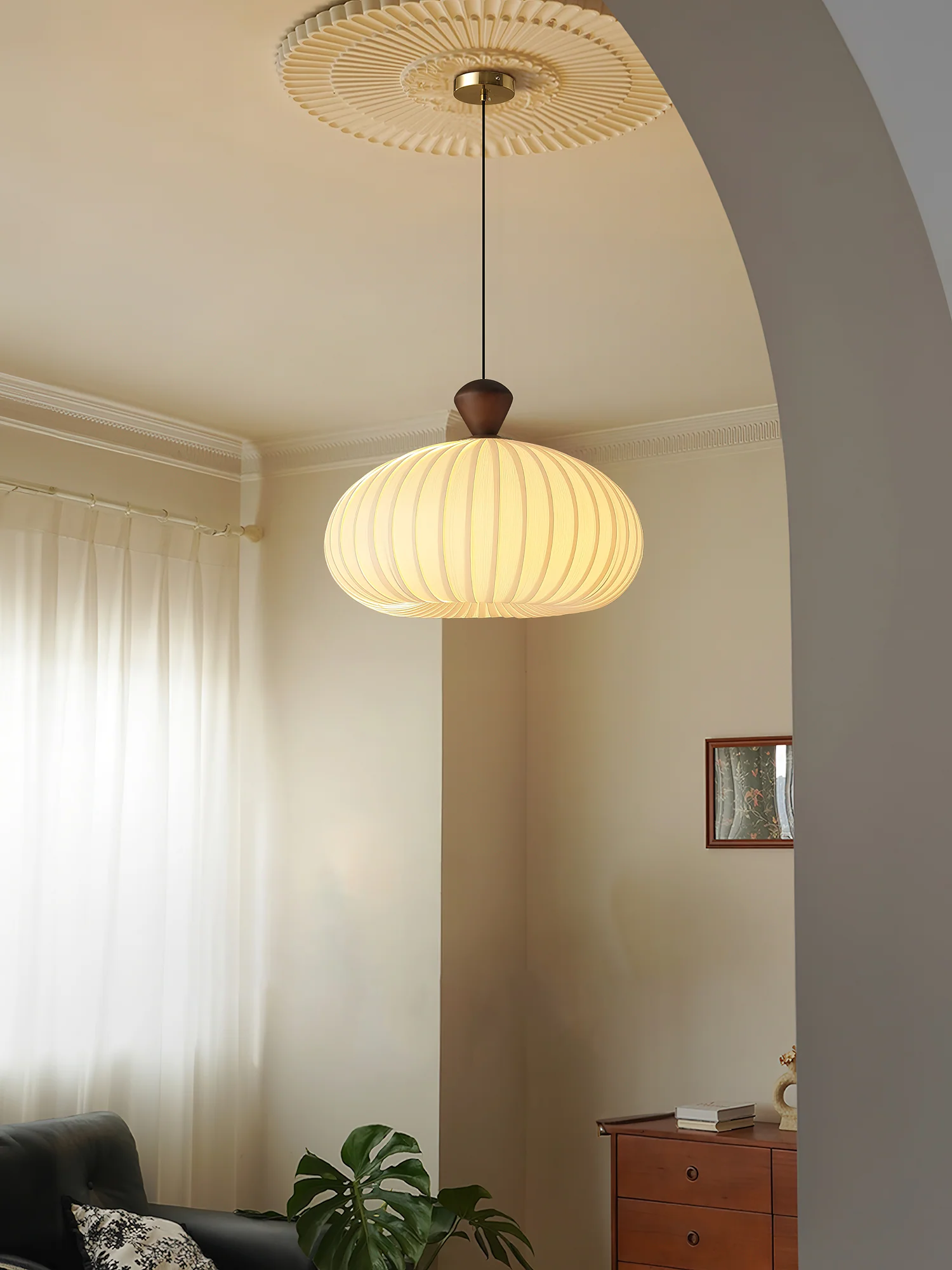 Ovola Pleated Pendant Light - Image 3