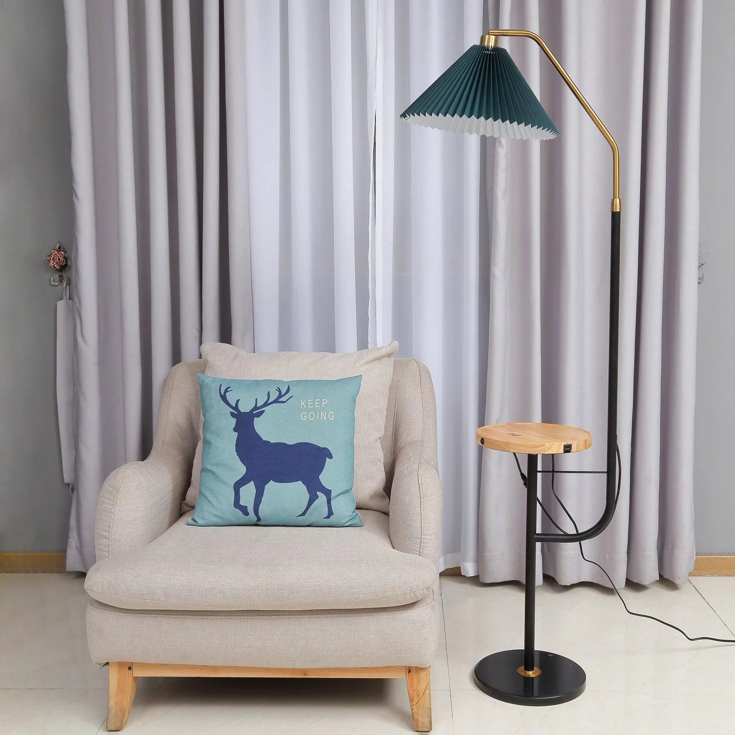 Ozz Floor Lamp - Image 35