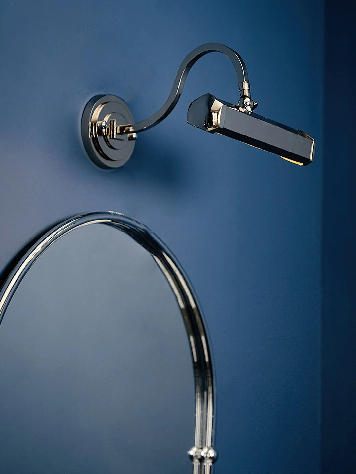 Pacific Wall Lamp - Image 19