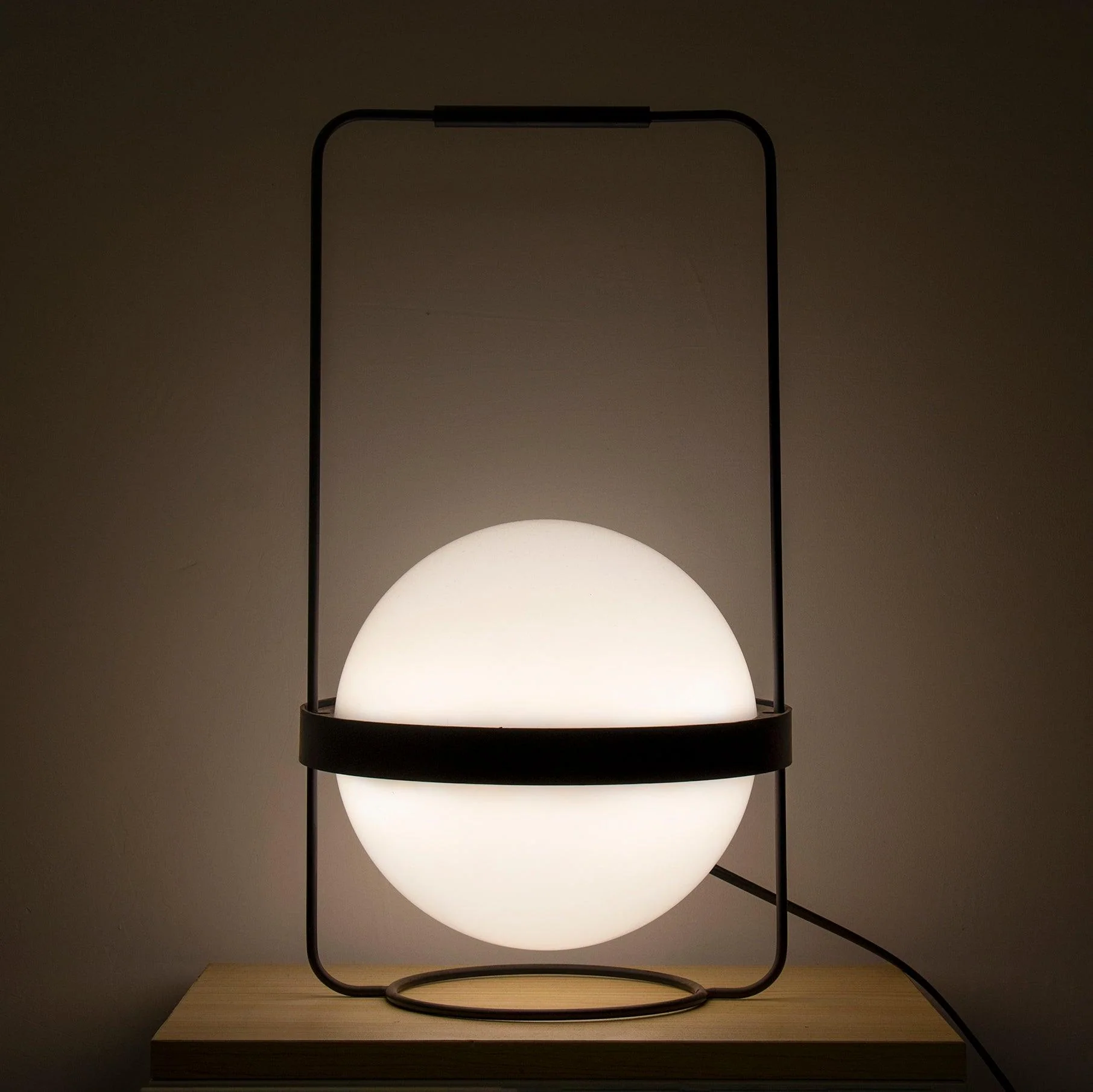 Gardens Table Lamp - Image 13