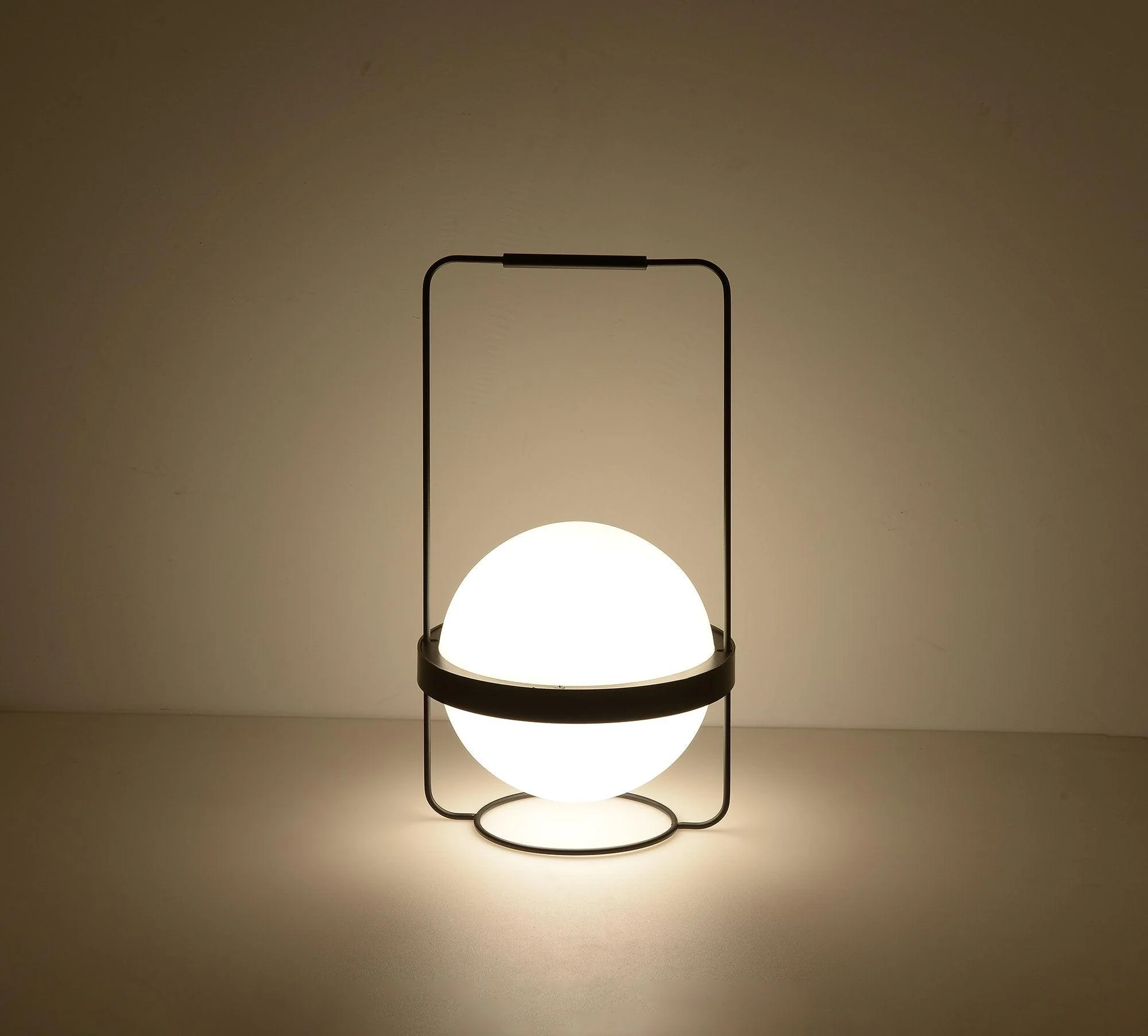 Gardens Table Lamp - Image 8