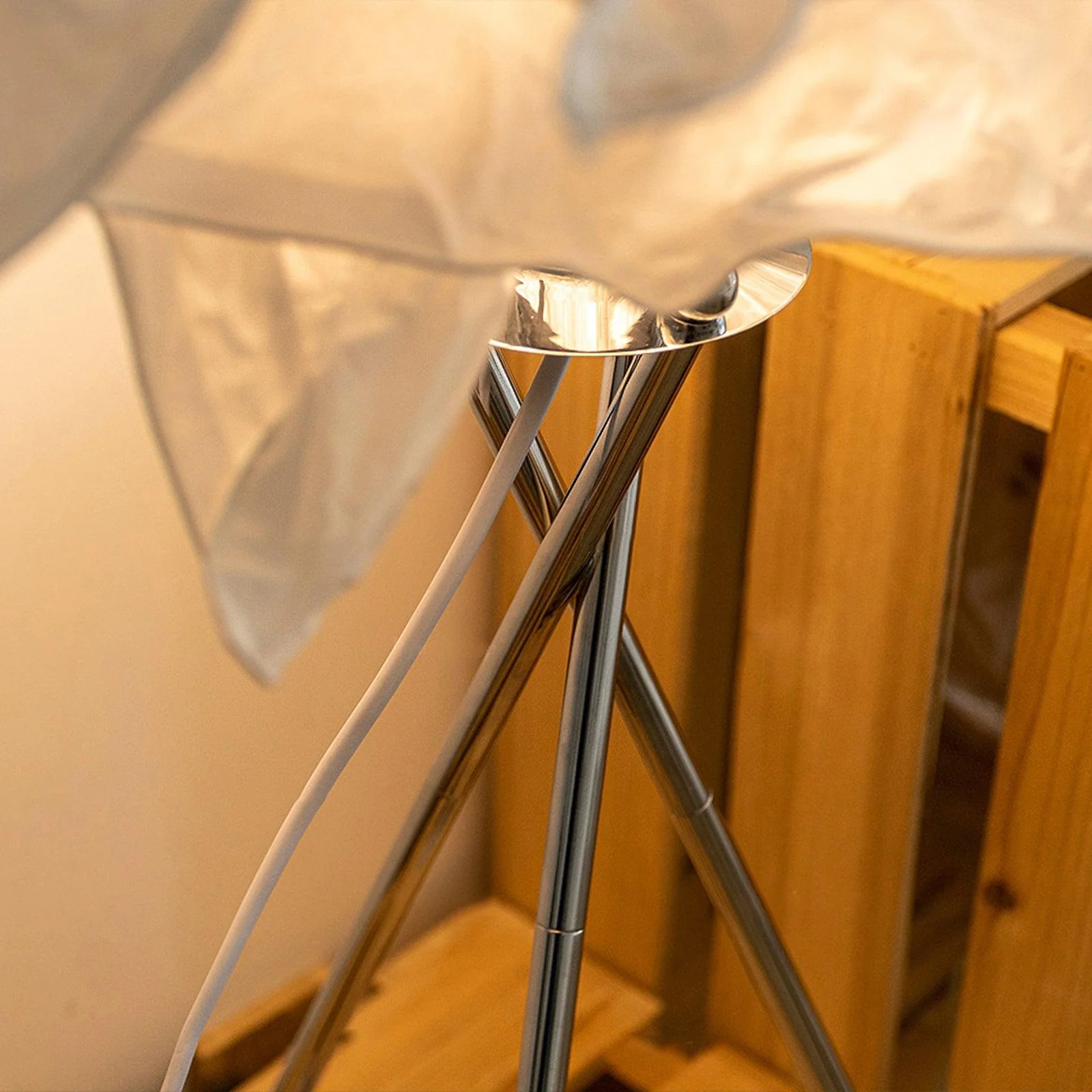 Paper Table Lamp - Image 13