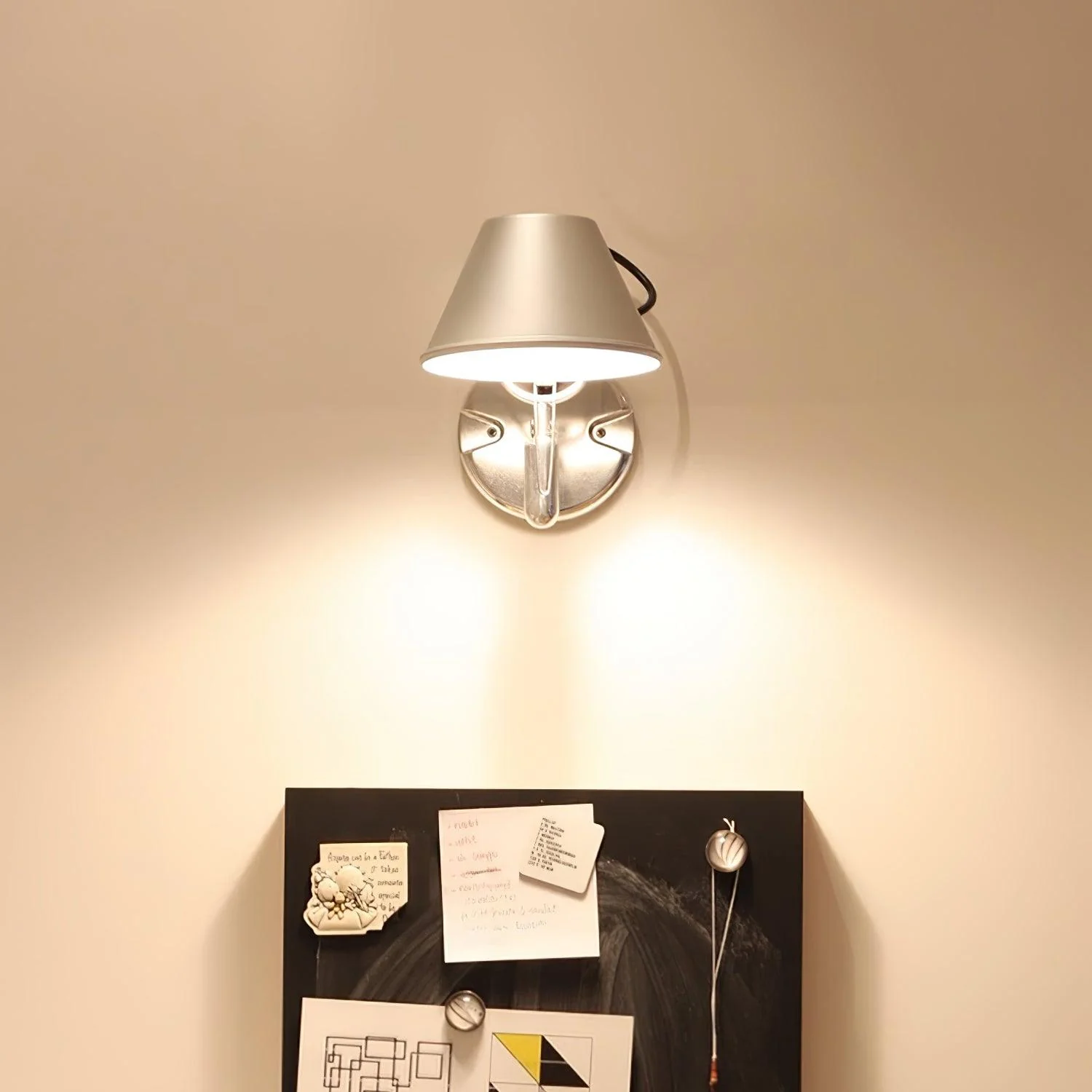 Parete Wall Lamp - Image 3