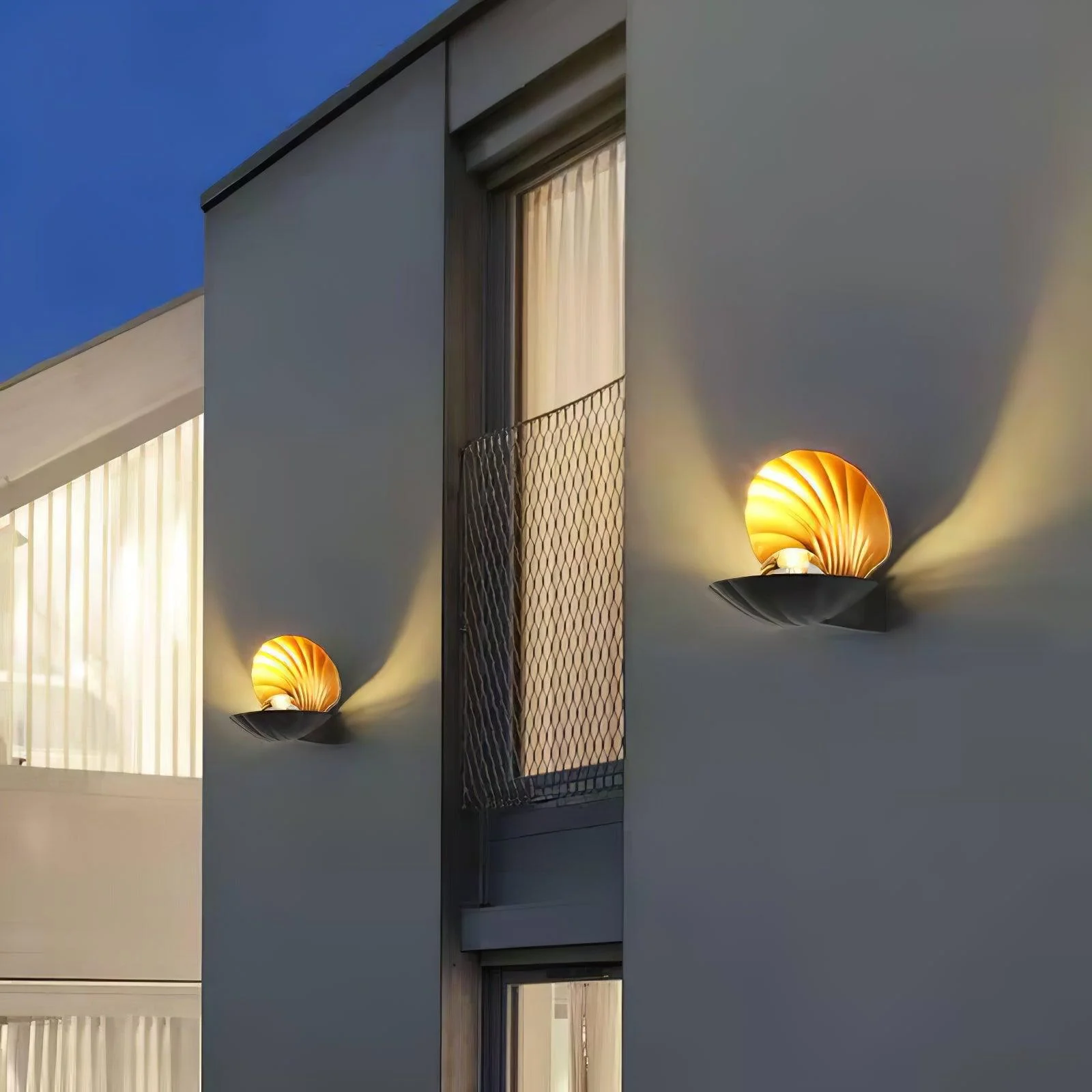 Pearl Clam Wall Light - Image 13