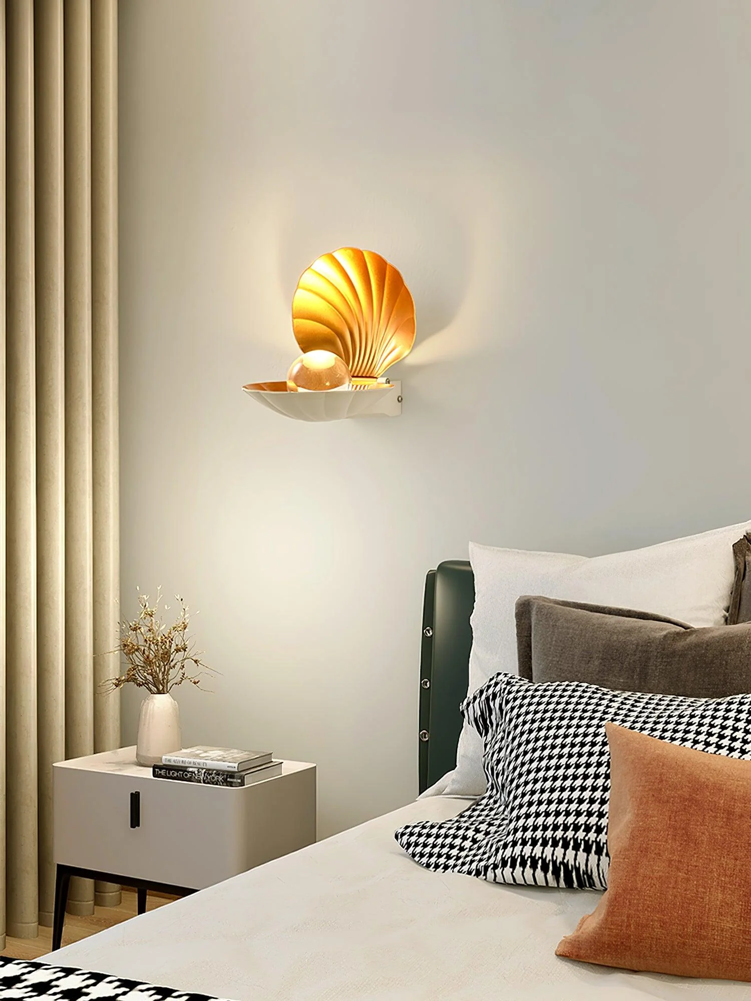 Pearl Clam Wall Light - Image 21