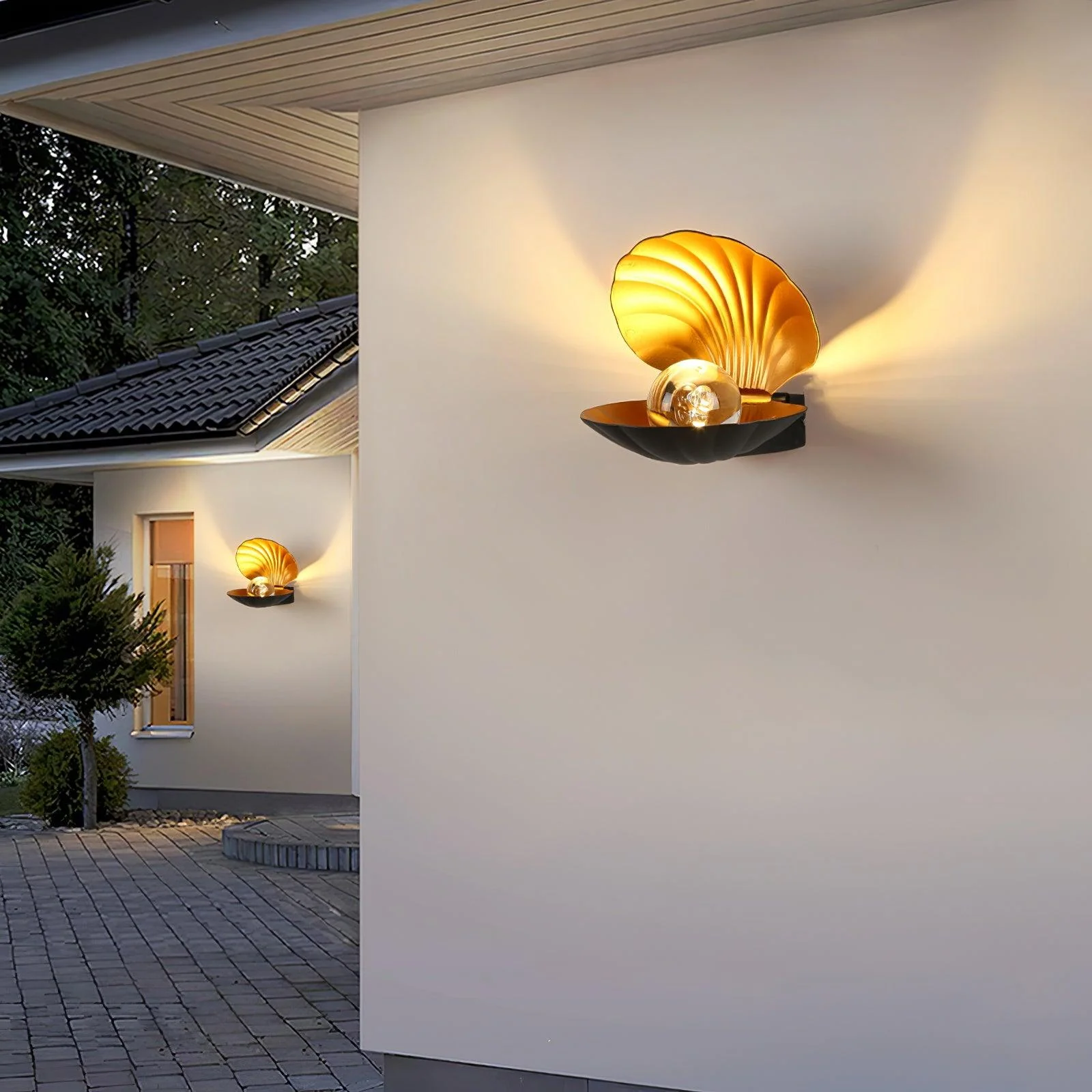 Pearl Clam Wall Light - Image 5