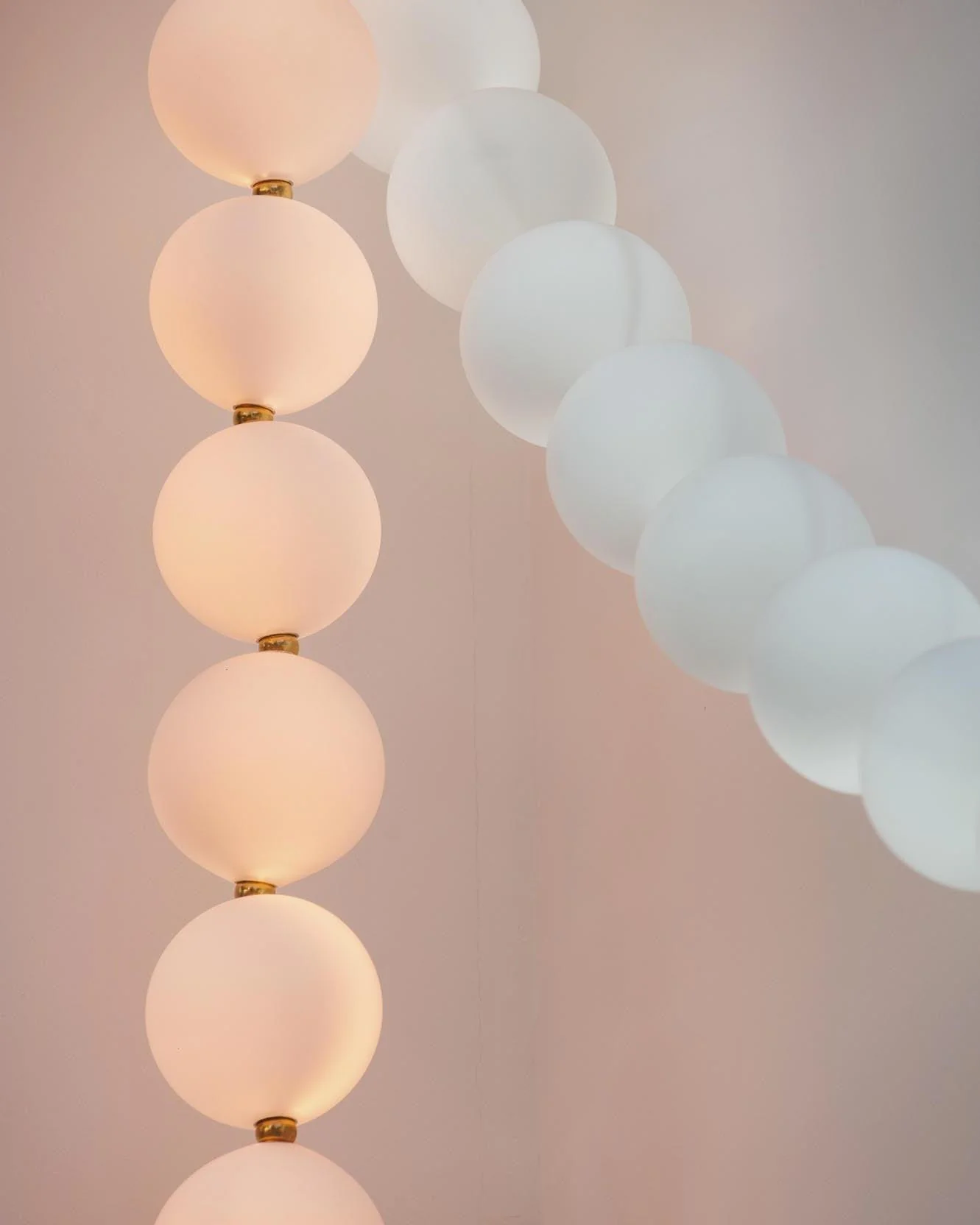 Pearl Necklace Balls Chandelier - Image 86