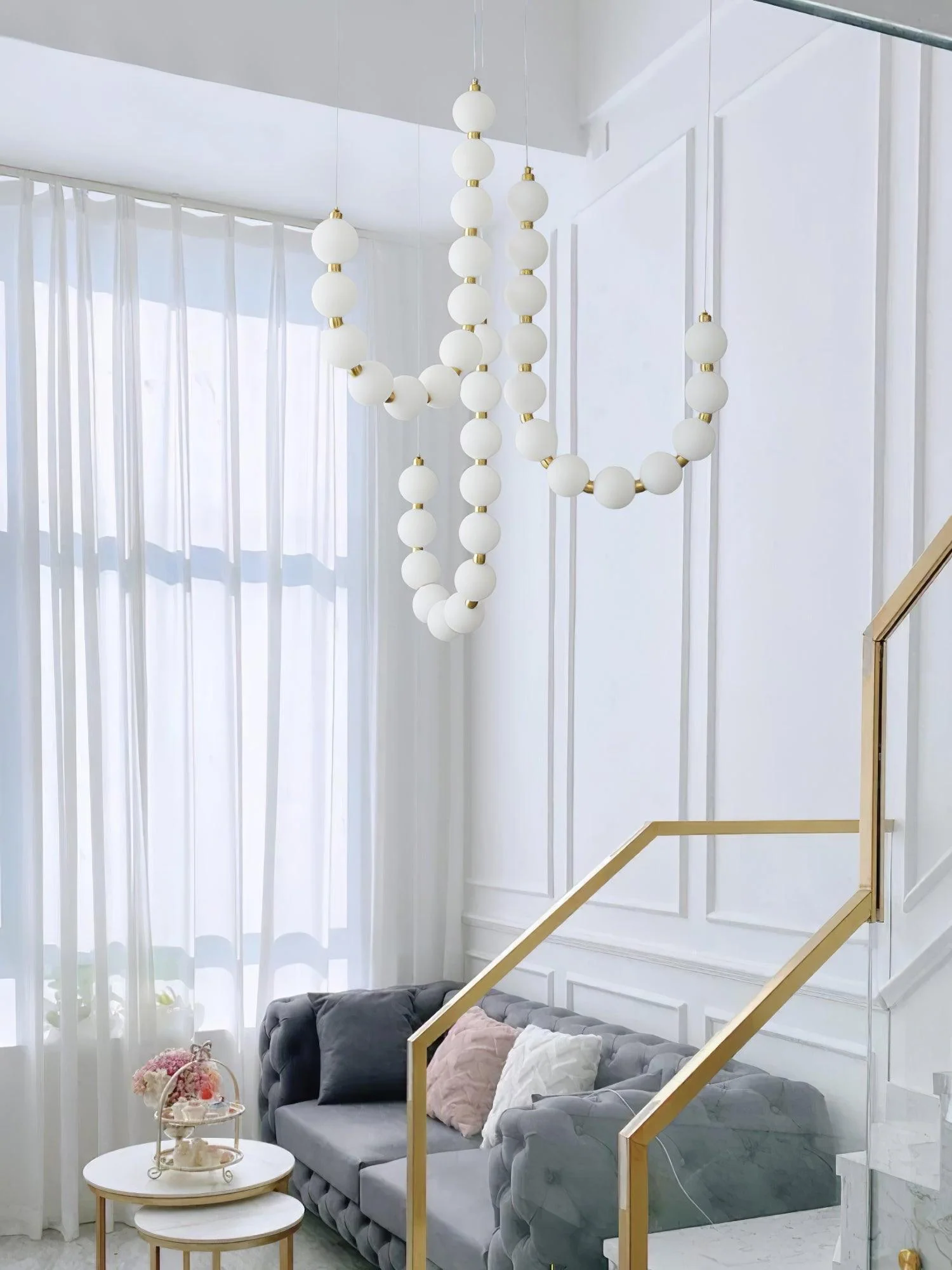 Acrylic Pearl Necklace Chandelier - Image 19