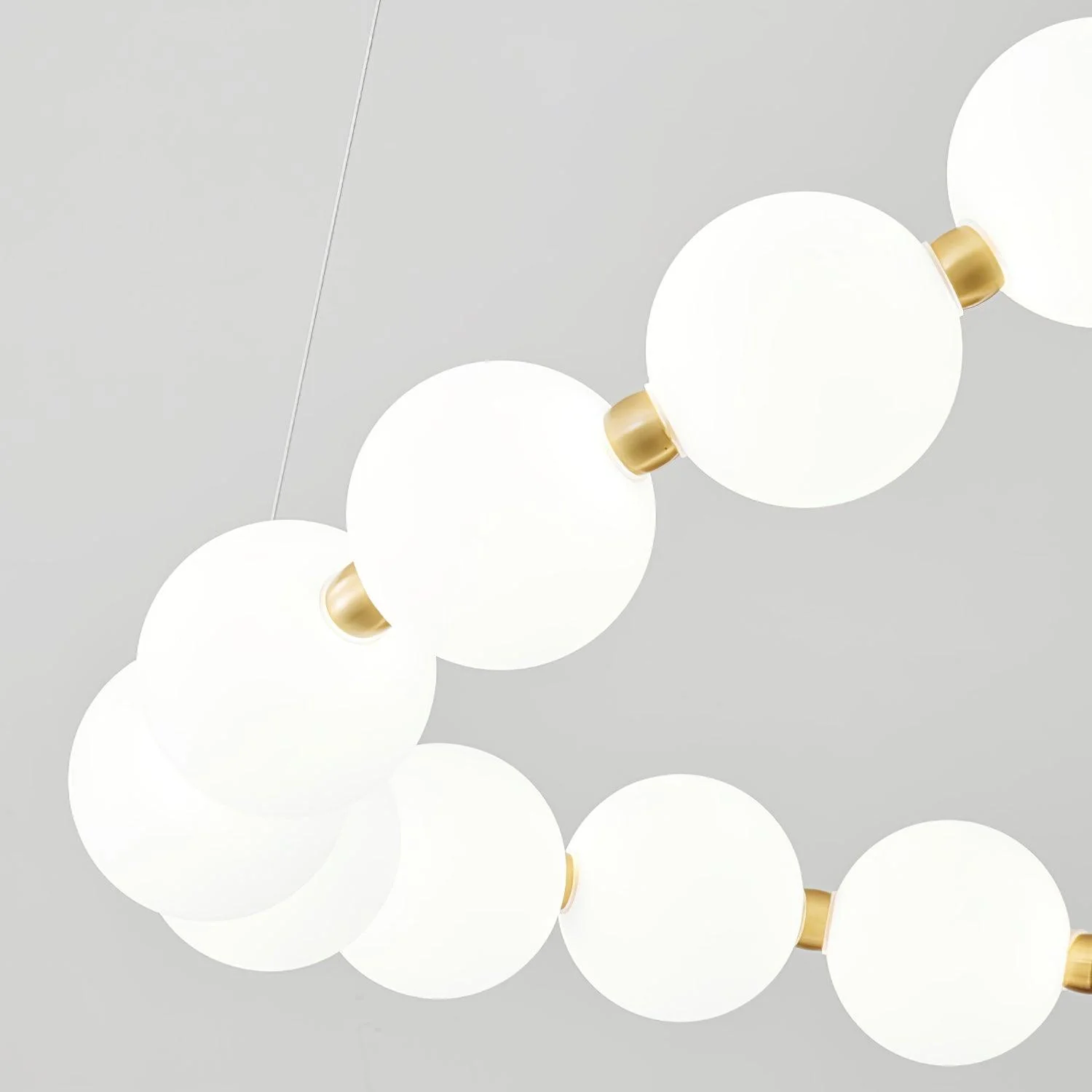 Acrylic Pearl Necklace Chandelier - Image 20