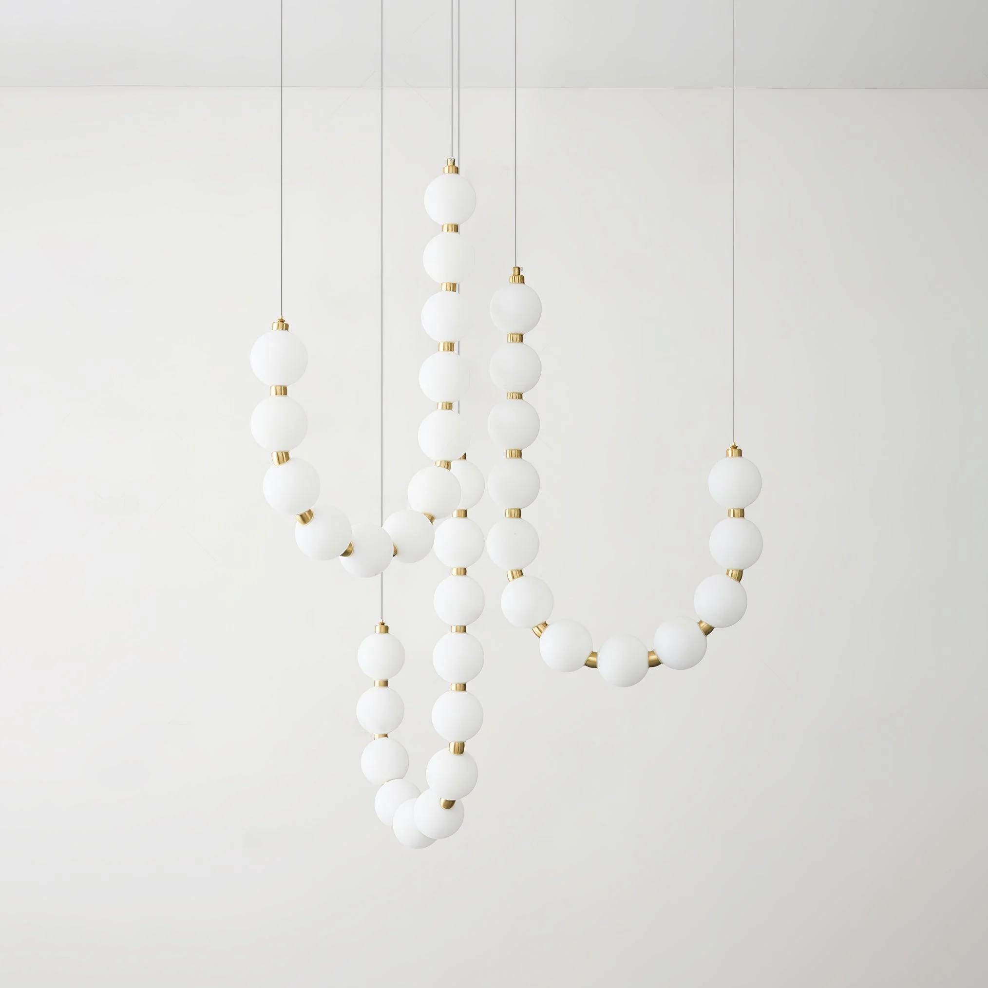 Acrylic Pearl Necklace Chandelier - Image 37