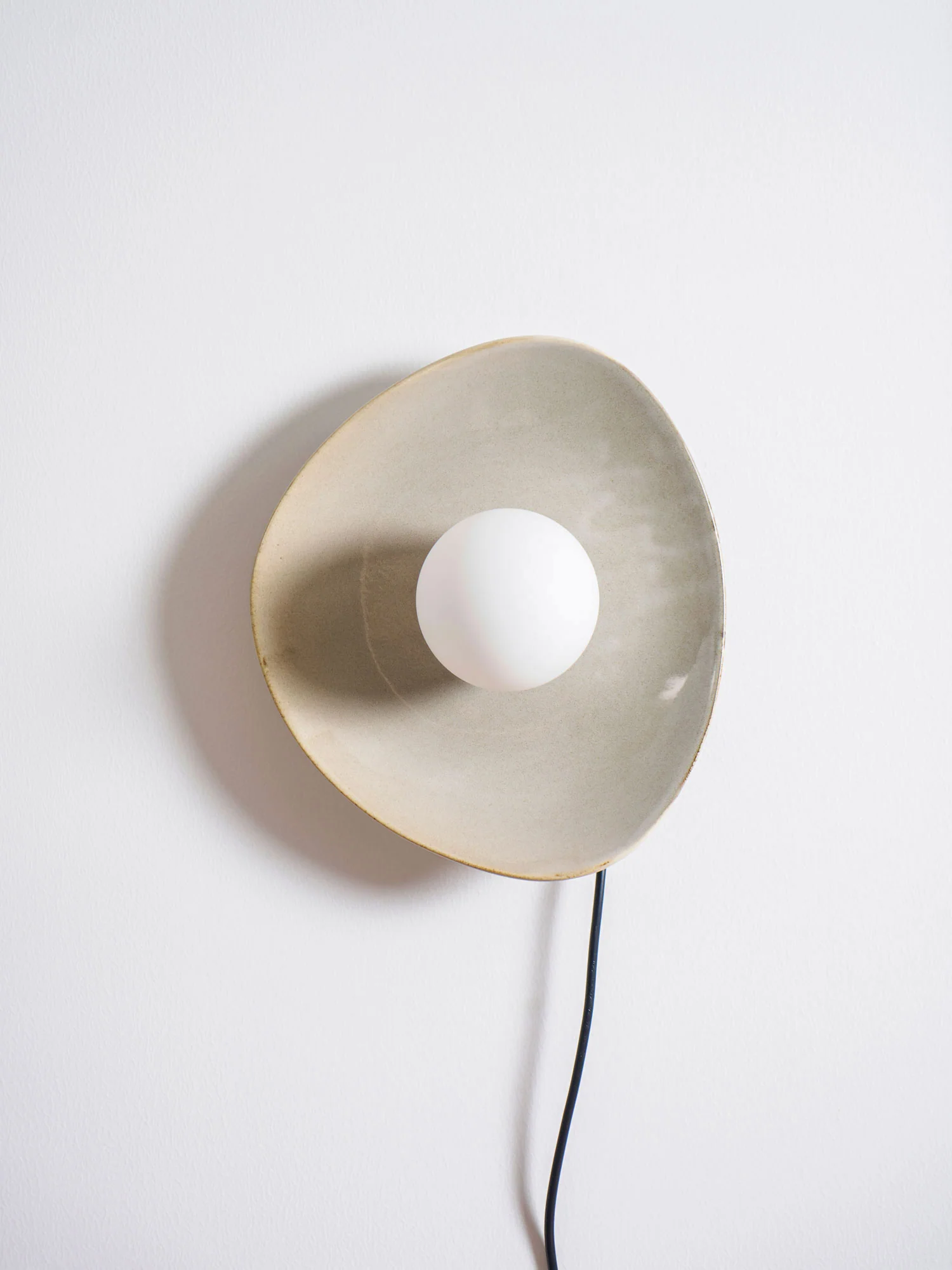 Pebble Disc Plug-in Wall Light - Image 19