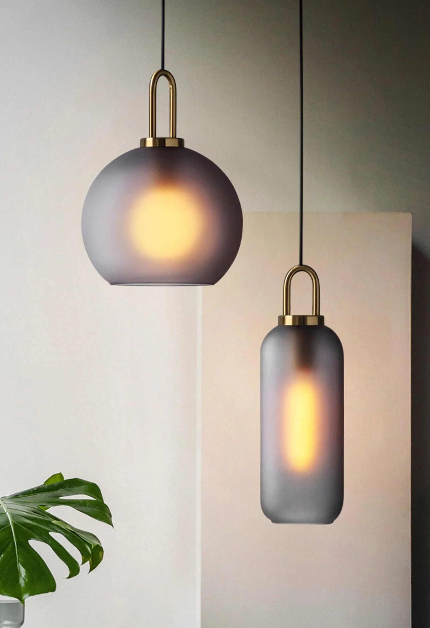 Pendulum Glass Pendant Lamp - Image 6