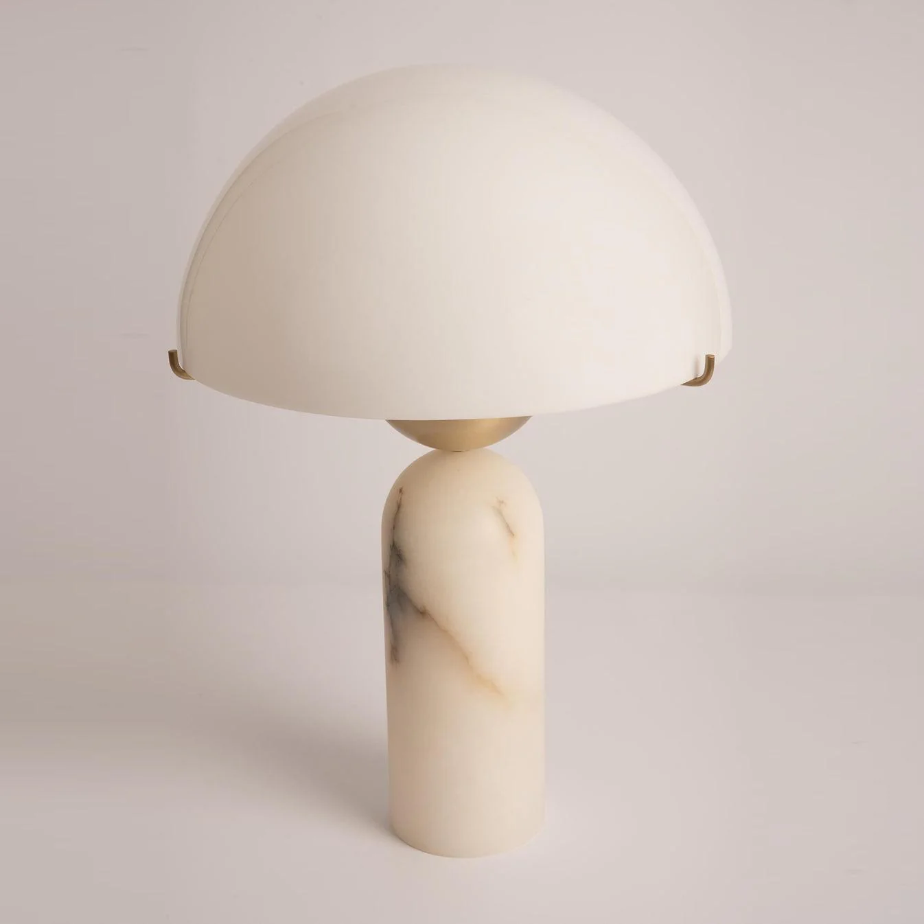 Peono Alabaster Table Lamp - Image 14