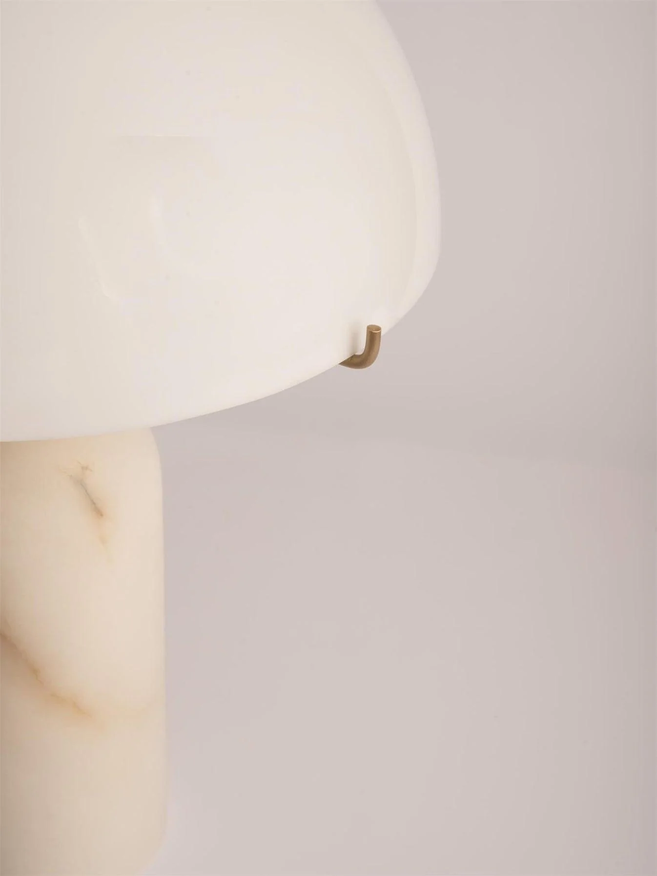 Peono Alabaster Table Lamp - Image 21