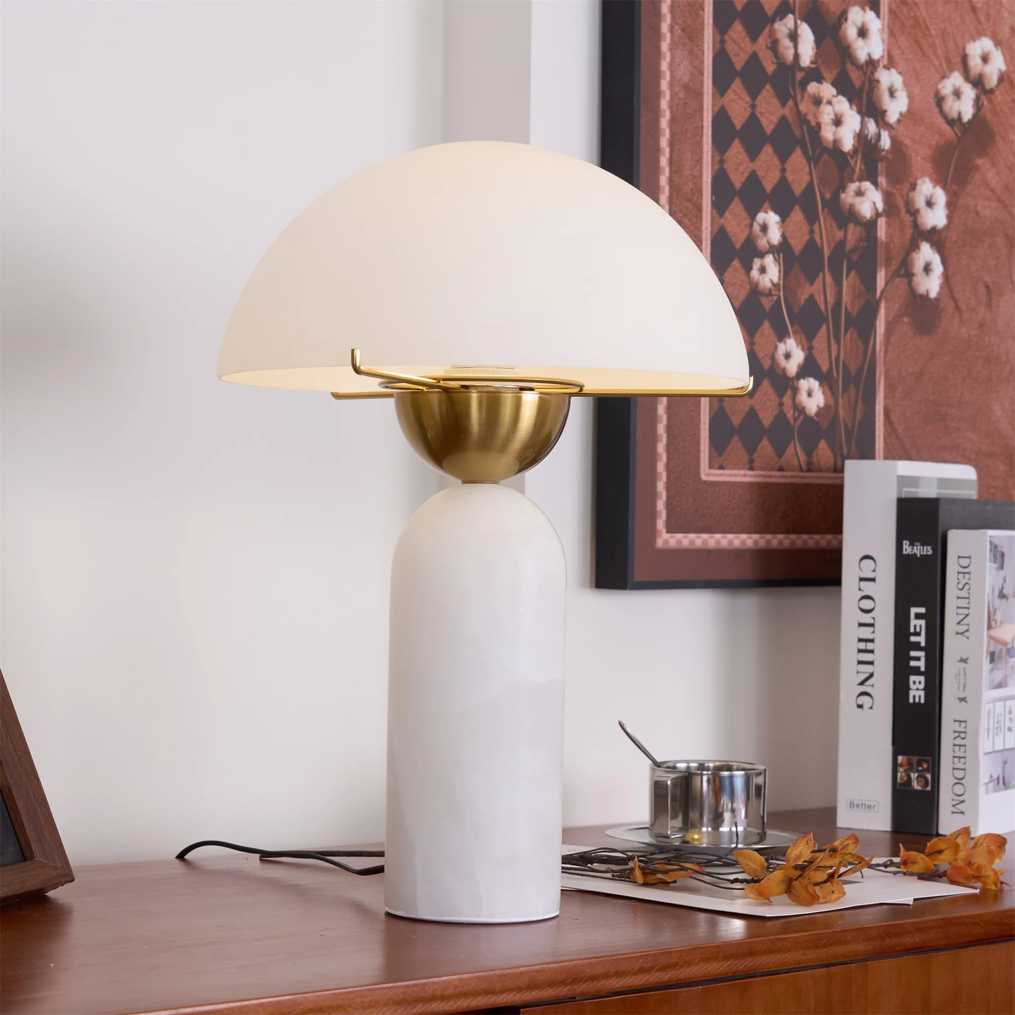 Peono Alabaster Table Lamp - Image 9