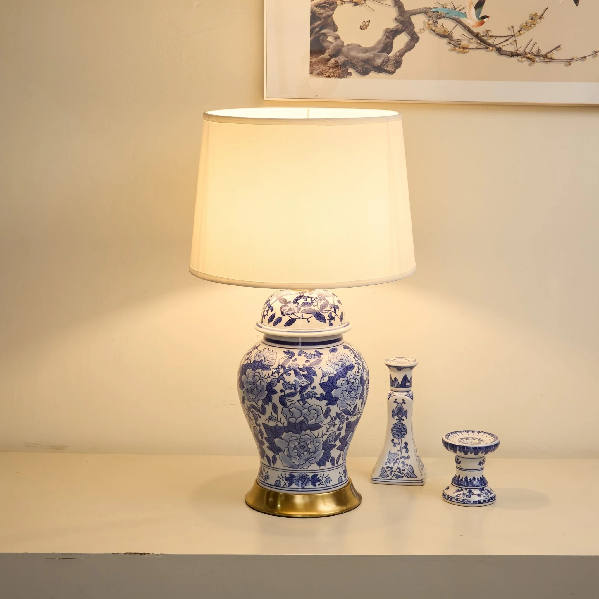 Peony Jar Table Lamp - Image 6