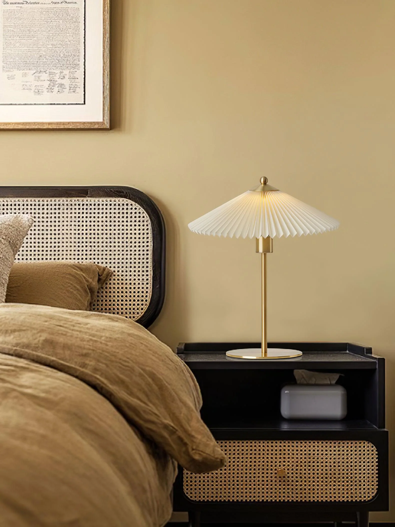 Perla Pleated Table Lamp - Image 11