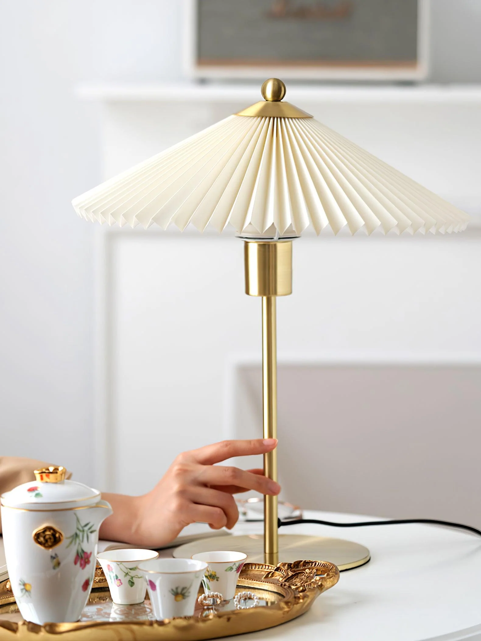 Perla Pleated Table Lamp - Image 19