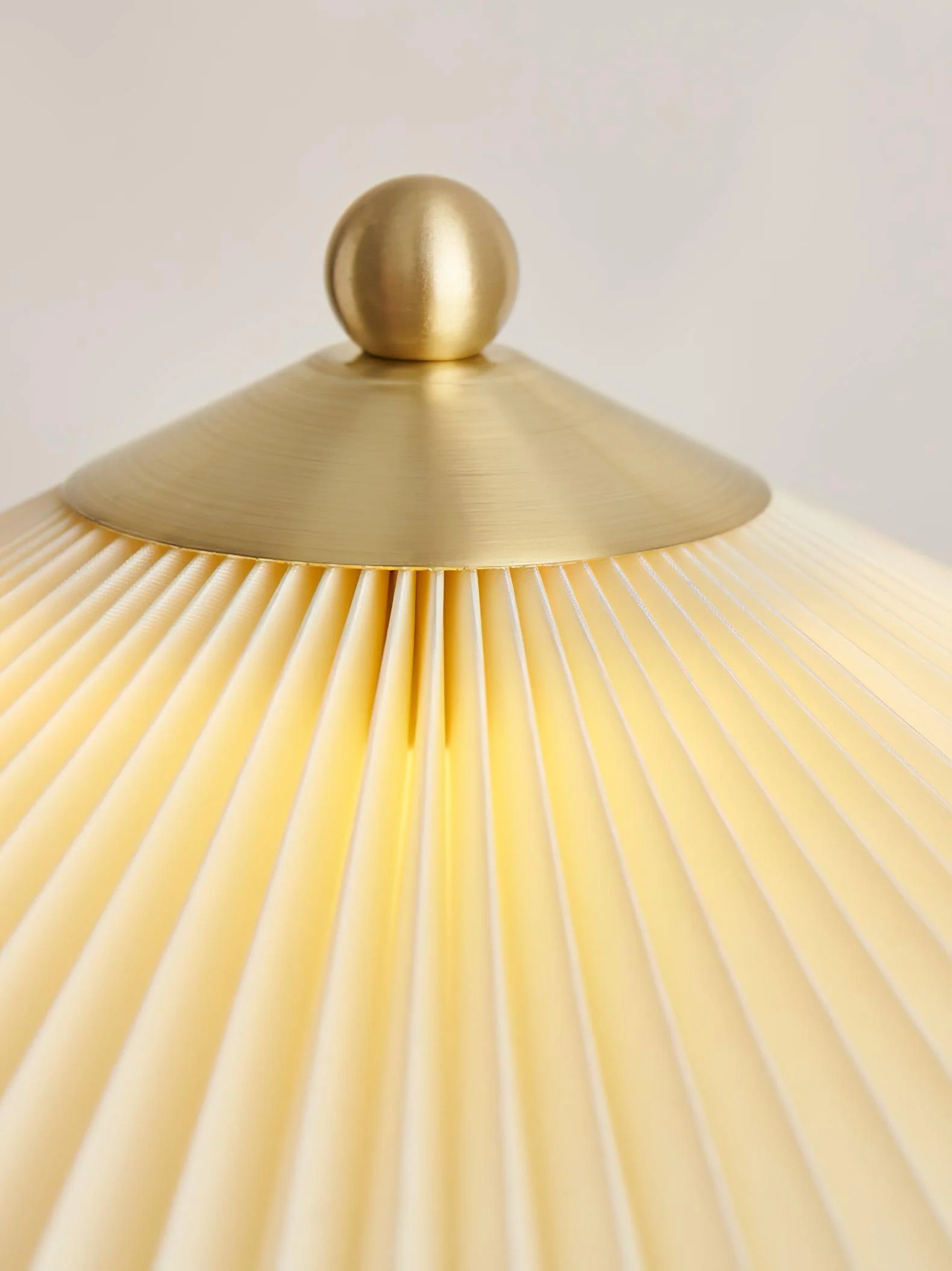 Perla Pleated Table Lamp - Image 31