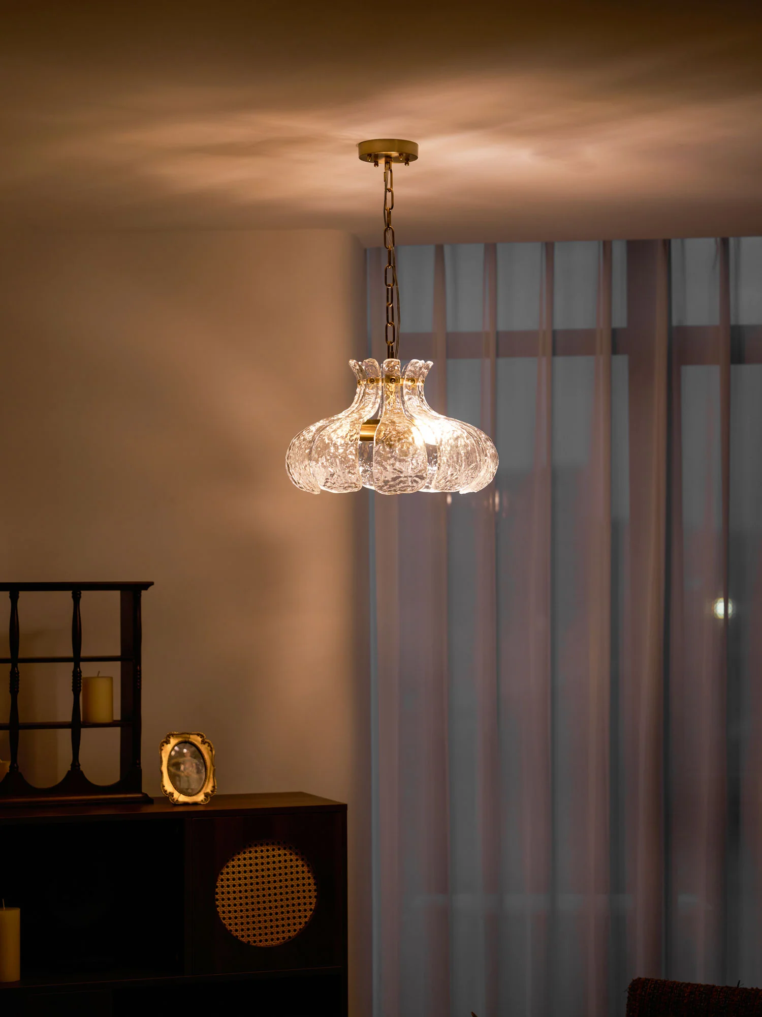 Petal Ice Pendant Light - Image 26