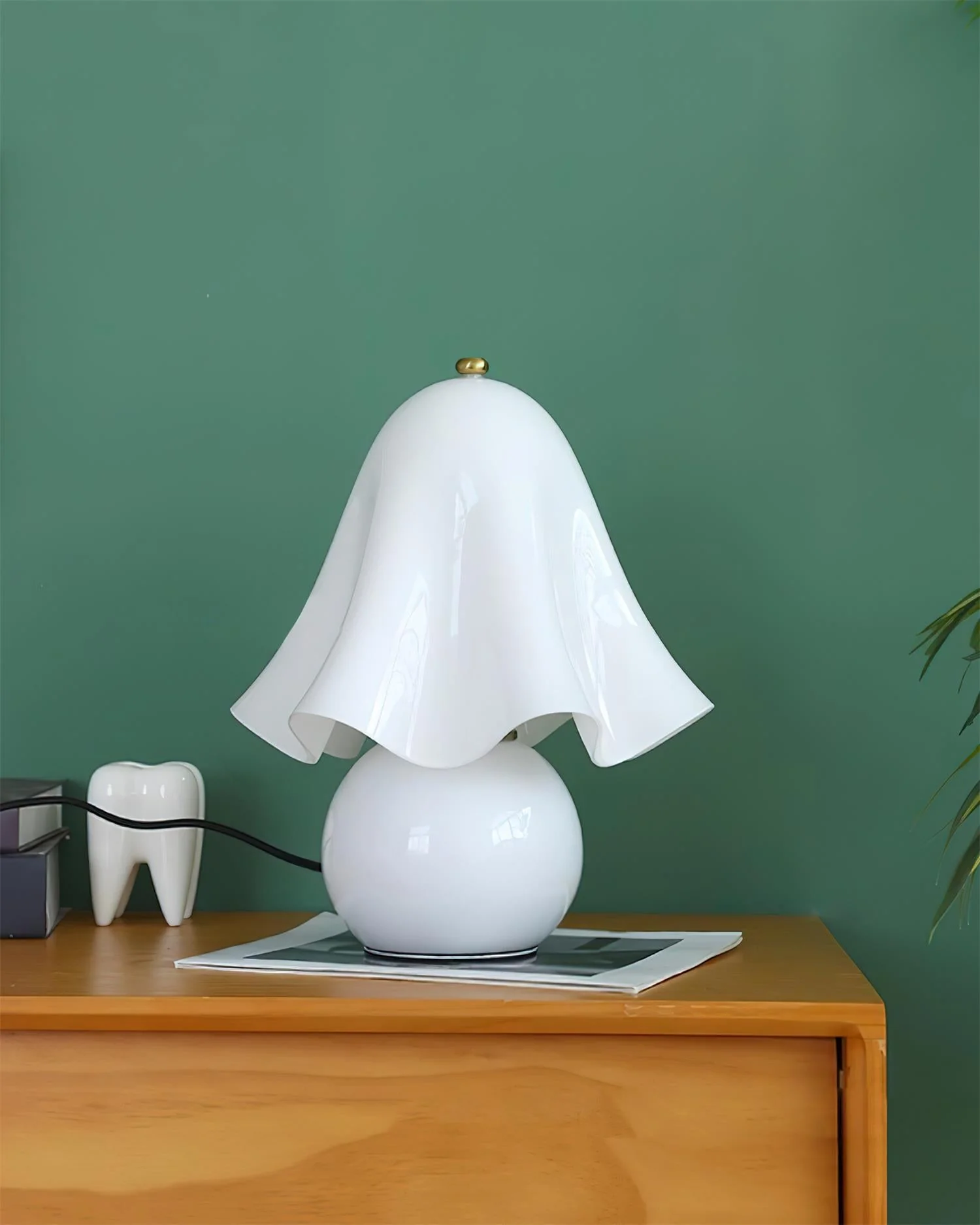 Petalia Table Light - Image 11