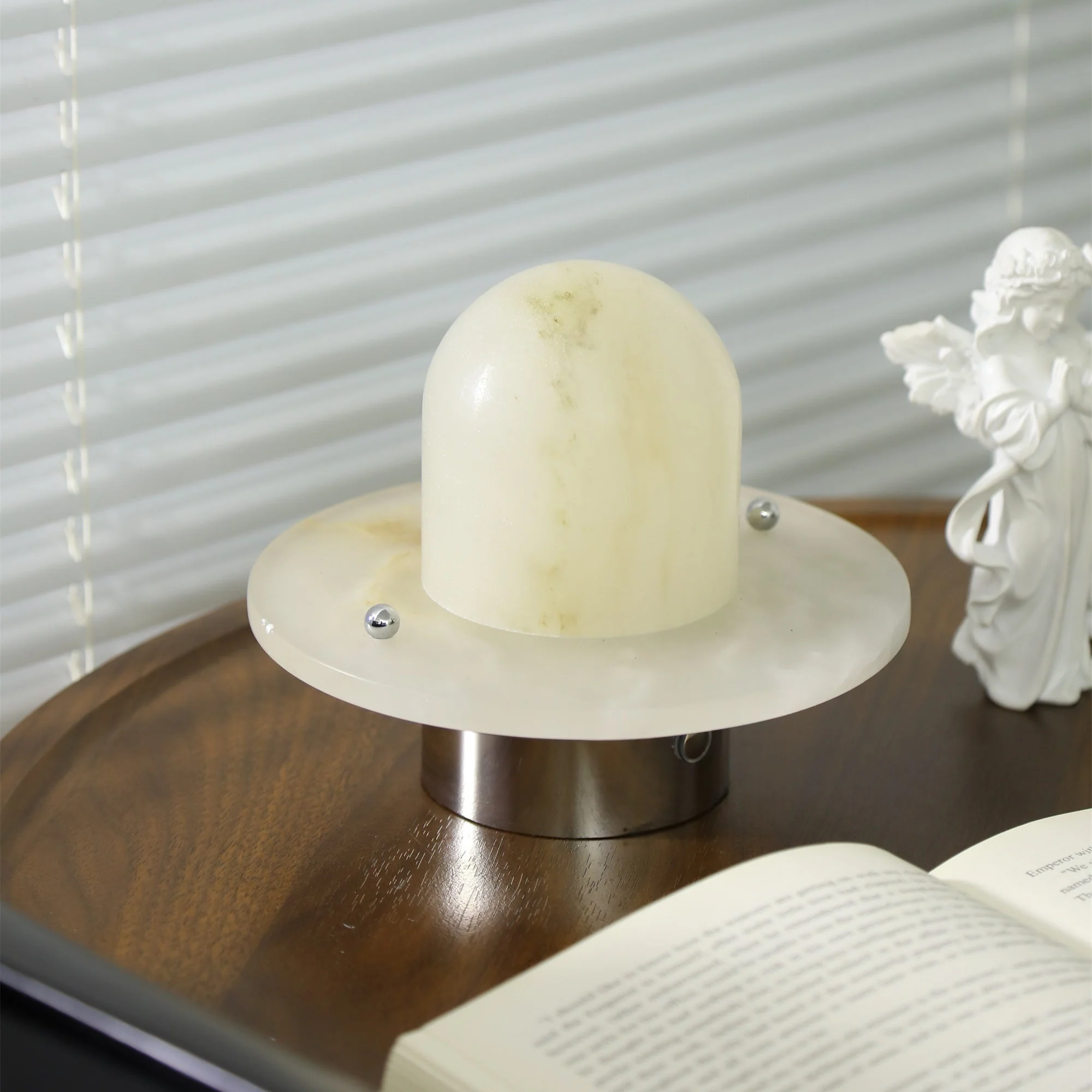Petrified Alabaster Table Lamp - Image 3